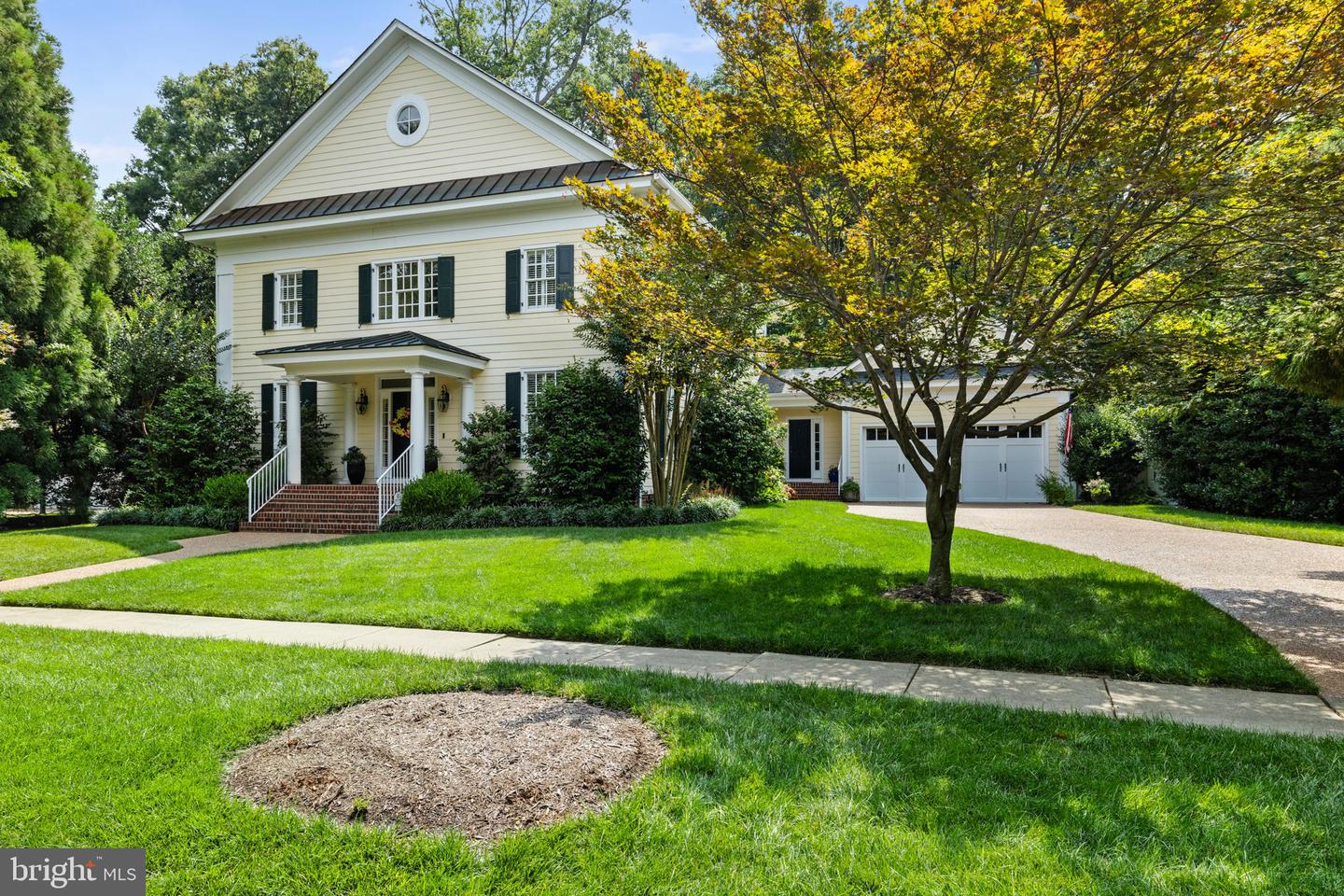 2819 LIVE OAK LN, MIDLOTHIAN, Virginia 23113, 4 Bedrooms Bedrooms, 8 Rooms Rooms,3 BathroomsBathrooms,Residential,For sale,2819 LIVE OAK LN,VACF2001214 MLS # VACF2001214