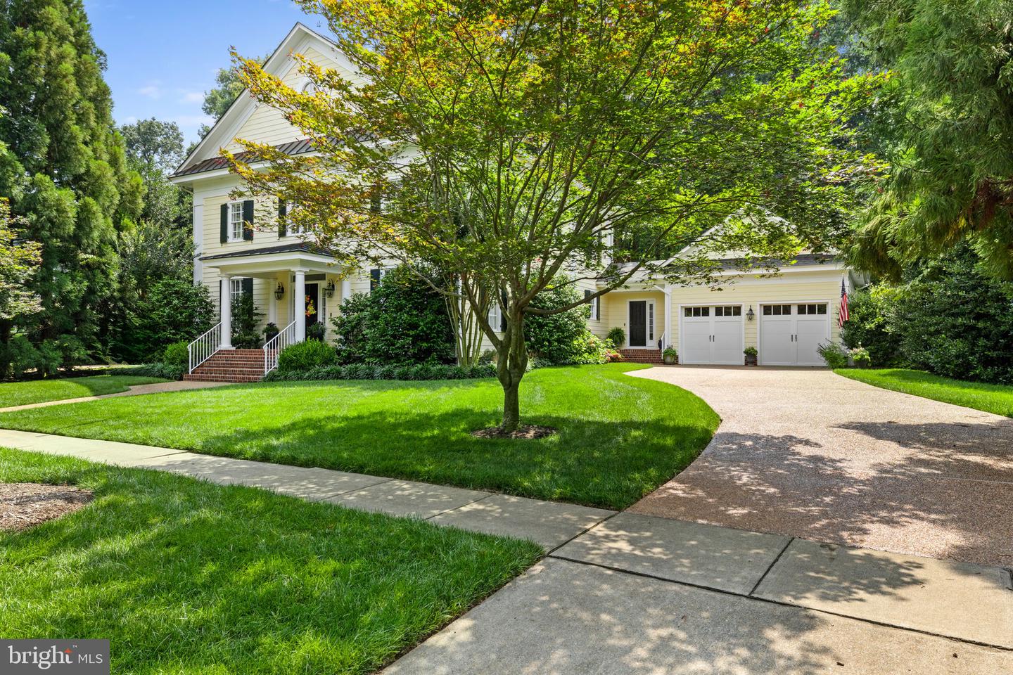 2819 LIVE OAK LN, MIDLOTHIAN, Virginia 23113, 4 Bedrooms Bedrooms, 8 Rooms Rooms,3 BathroomsBathrooms,Residential,For sale,2819 LIVE OAK LN,VACF2001214 MLS # VACF2001214