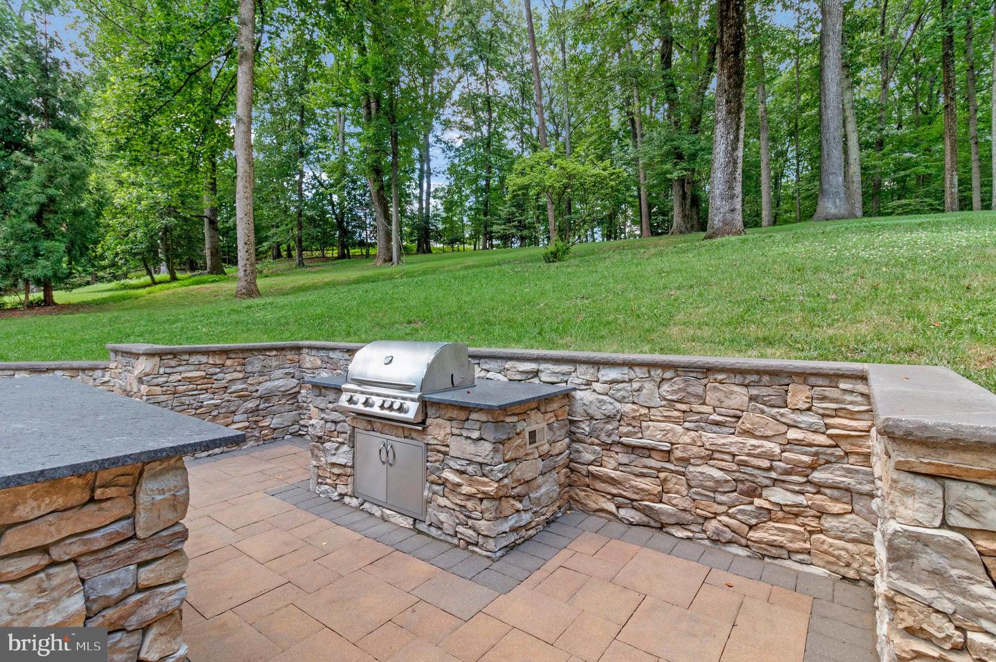 1246 DALEVIEW DR, MCLEAN, Virginia 22102, 6 Bedrooms Bedrooms, ,5 BathroomsBathrooms,Residential,For sale,1246 DALEVIEW DR,VAFX2252828 MLS # VAFX2252828