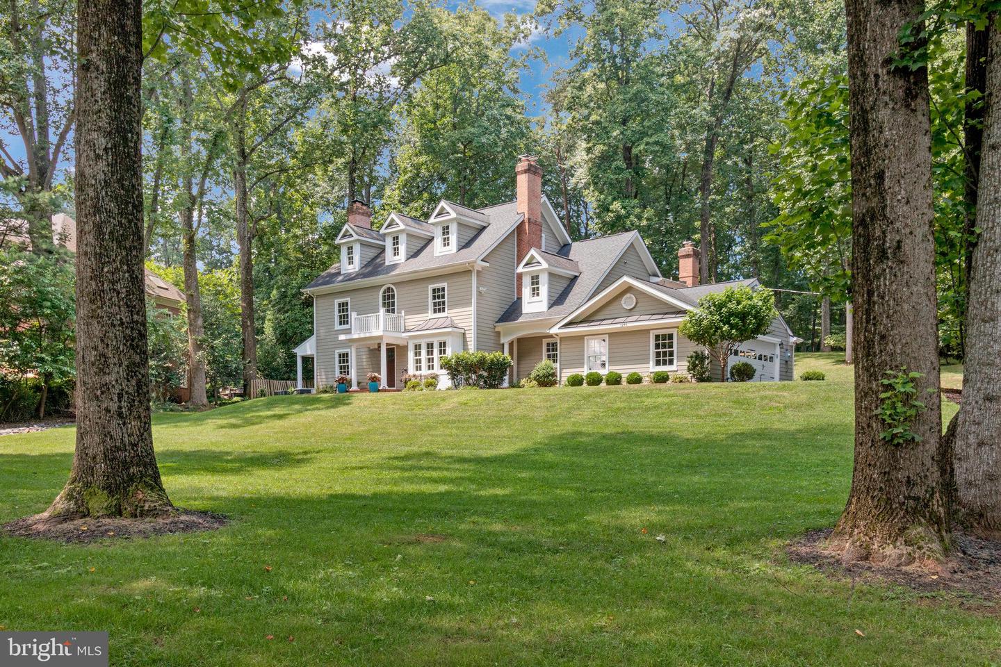 1246 DALEVIEW DR, MCLEAN, Virginia 22102, 6 Bedrooms Bedrooms, ,5 BathroomsBathrooms,Residential,For sale,1246 DALEVIEW DR,VAFX2252828 MLS # VAFX2252828