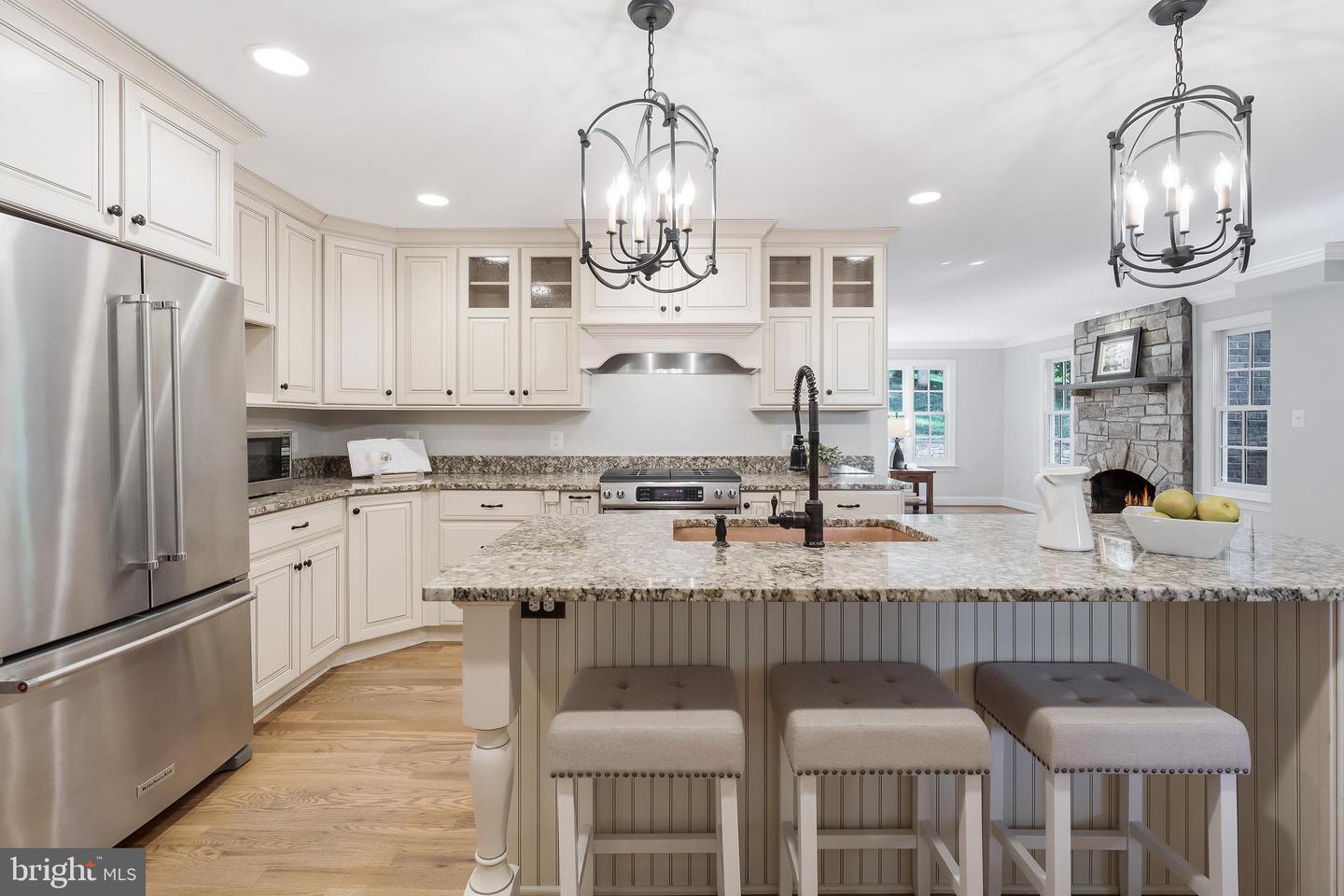 1246 DALEVIEW DR, MCLEAN, Virginia 22102, 6 Bedrooms Bedrooms, ,5 BathroomsBathrooms,Residential,For sale,1246 DALEVIEW DR,VAFX2252828 MLS # VAFX2252828