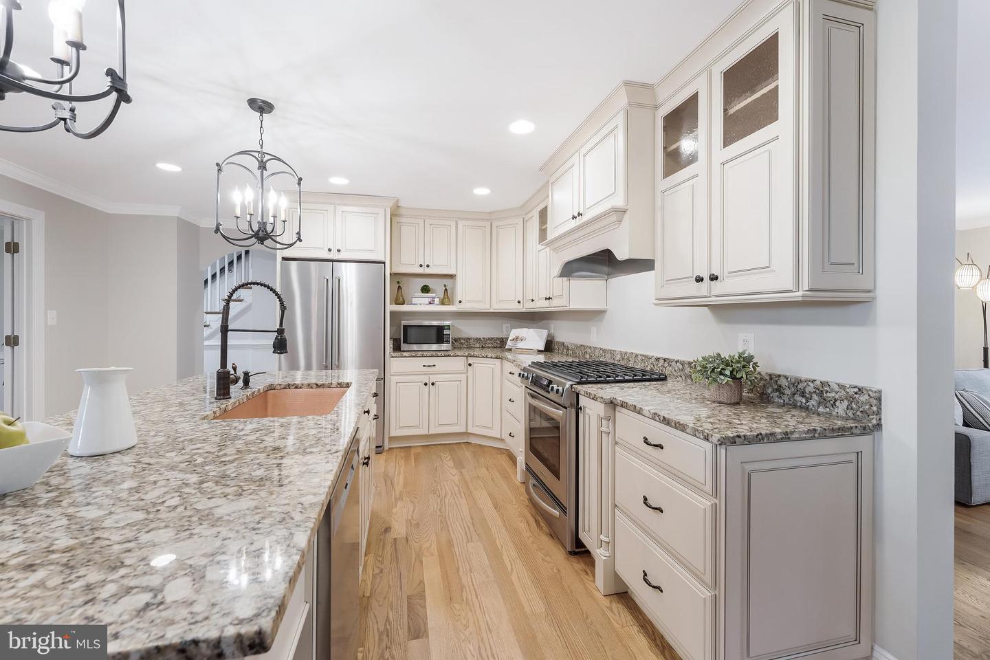 1246 DALEVIEW DR, MCLEAN, Virginia 22102, 6 Bedrooms Bedrooms, ,5 BathroomsBathrooms,Residential,For sale,1246 DALEVIEW DR,VAFX2252828 MLS # VAFX2252828
