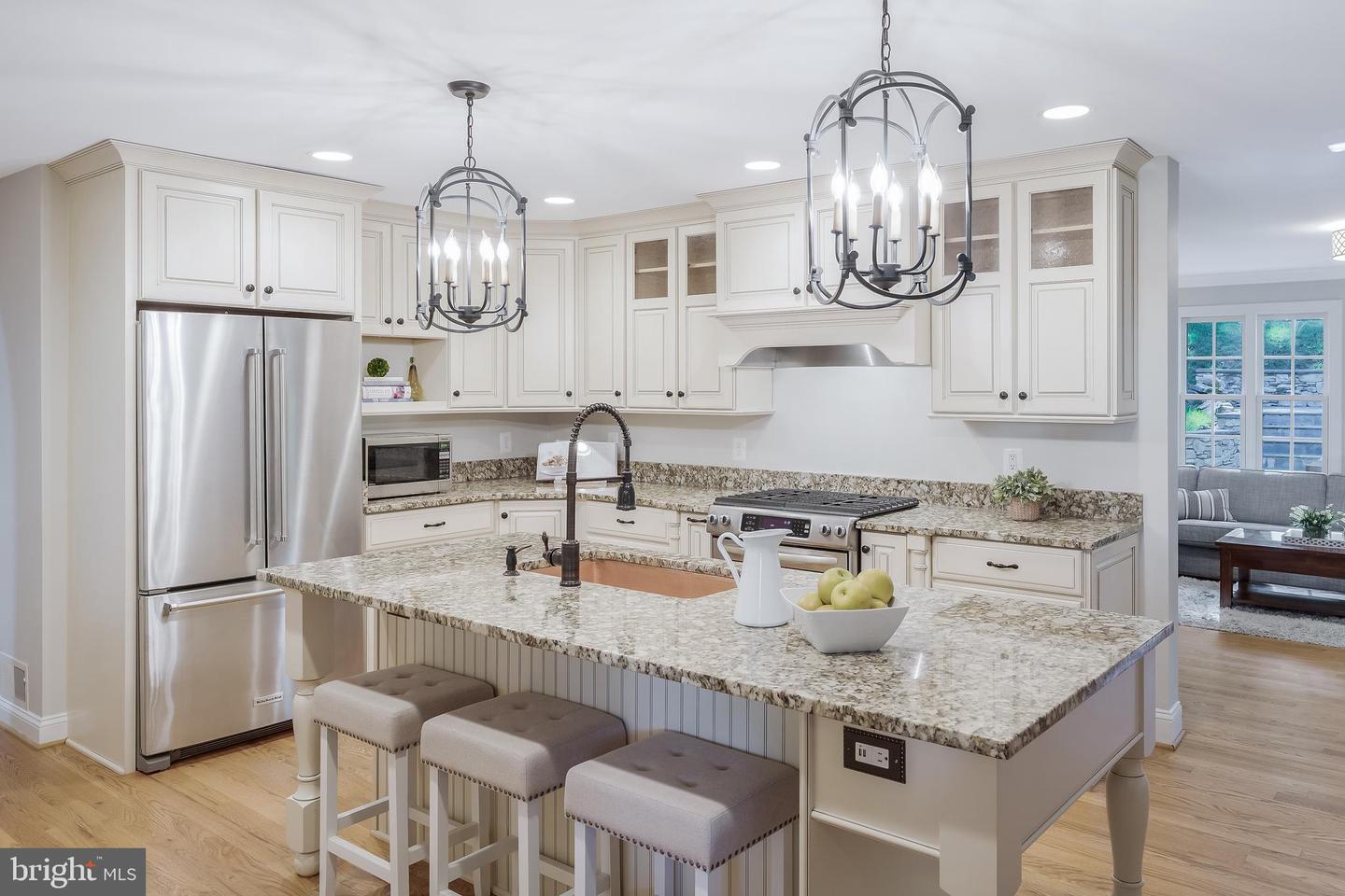 1246 DALEVIEW DR, MCLEAN, Virginia 22102, 6 Bedrooms Bedrooms, ,5 BathroomsBathrooms,Residential,For sale,1246 DALEVIEW DR,VAFX2252828 MLS # VAFX2252828