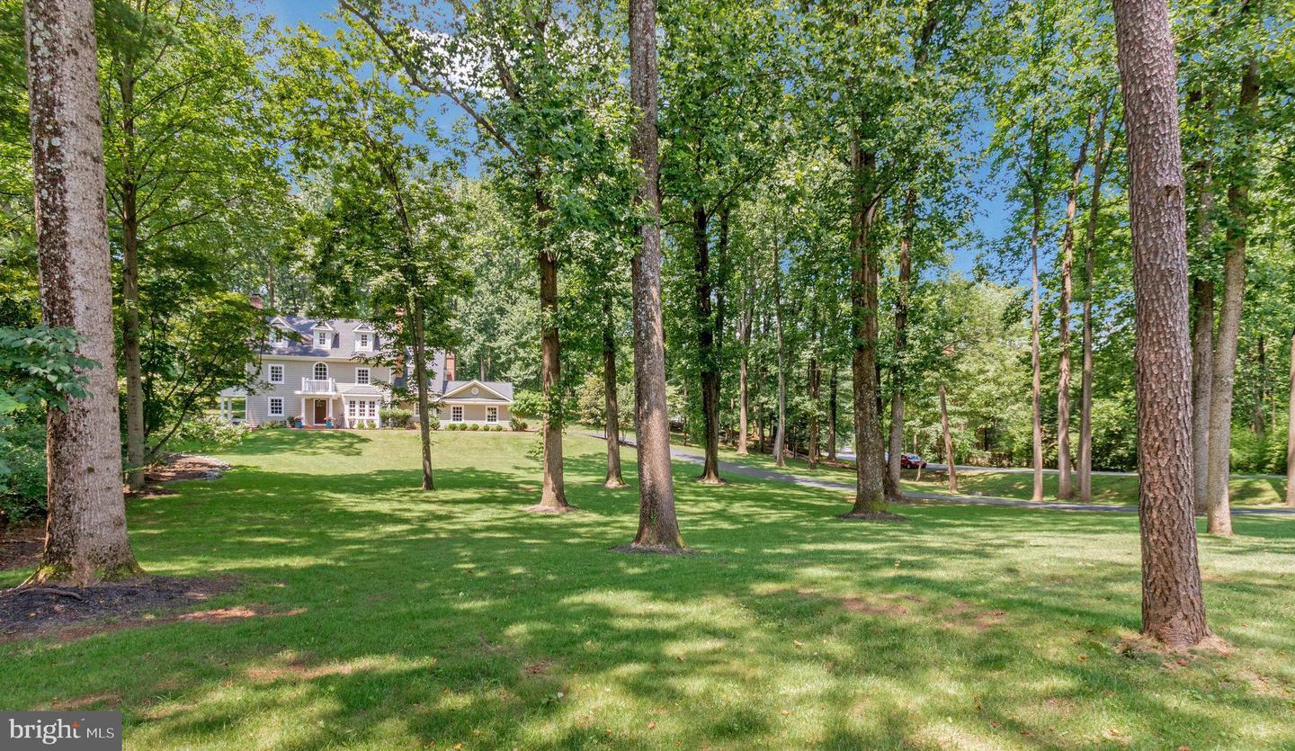 1246 DALEVIEW DR, MCLEAN, Virginia 22102, 6 Bedrooms Bedrooms, ,5 BathroomsBathrooms,Residential,For sale,1246 DALEVIEW DR,VAFX2252828 MLS # VAFX2252828