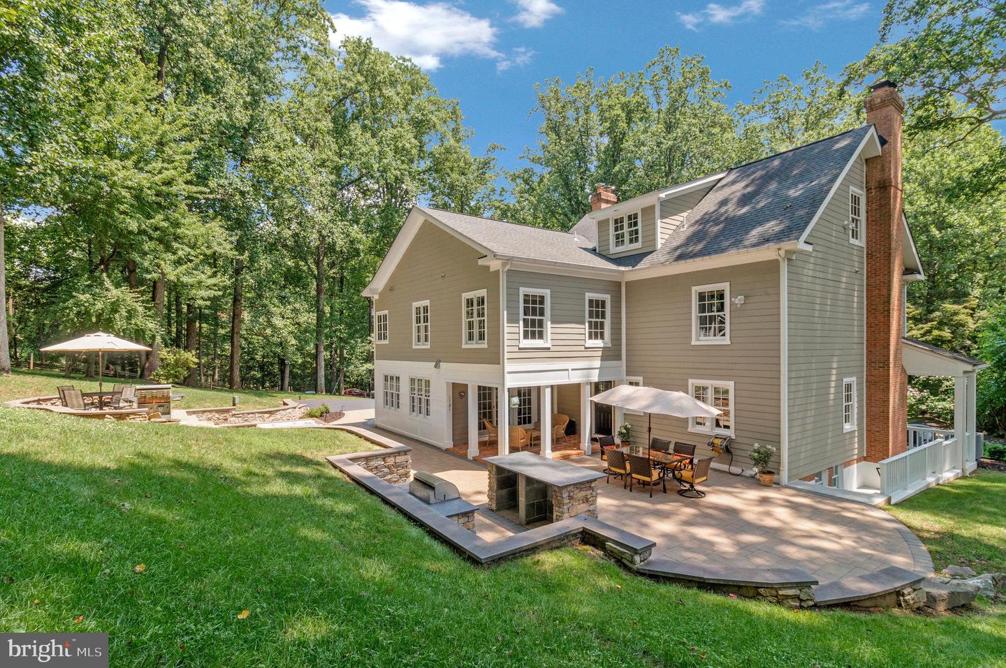 1246 DALEVIEW DR, MCLEAN, Virginia 22102, 6 Bedrooms Bedrooms, ,5 BathroomsBathrooms,Residential,For sale,1246 DALEVIEW DR,VAFX2252828 MLS # VAFX2252828