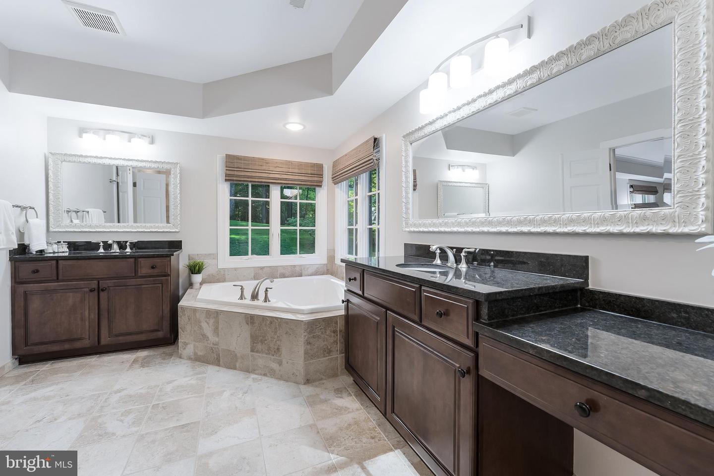 1246 DALEVIEW DR, MCLEAN, Virginia 22102, 6 Bedrooms Bedrooms, ,5 BathroomsBathrooms,Residential,For sale,1246 DALEVIEW DR,VAFX2252828 MLS # VAFX2252828