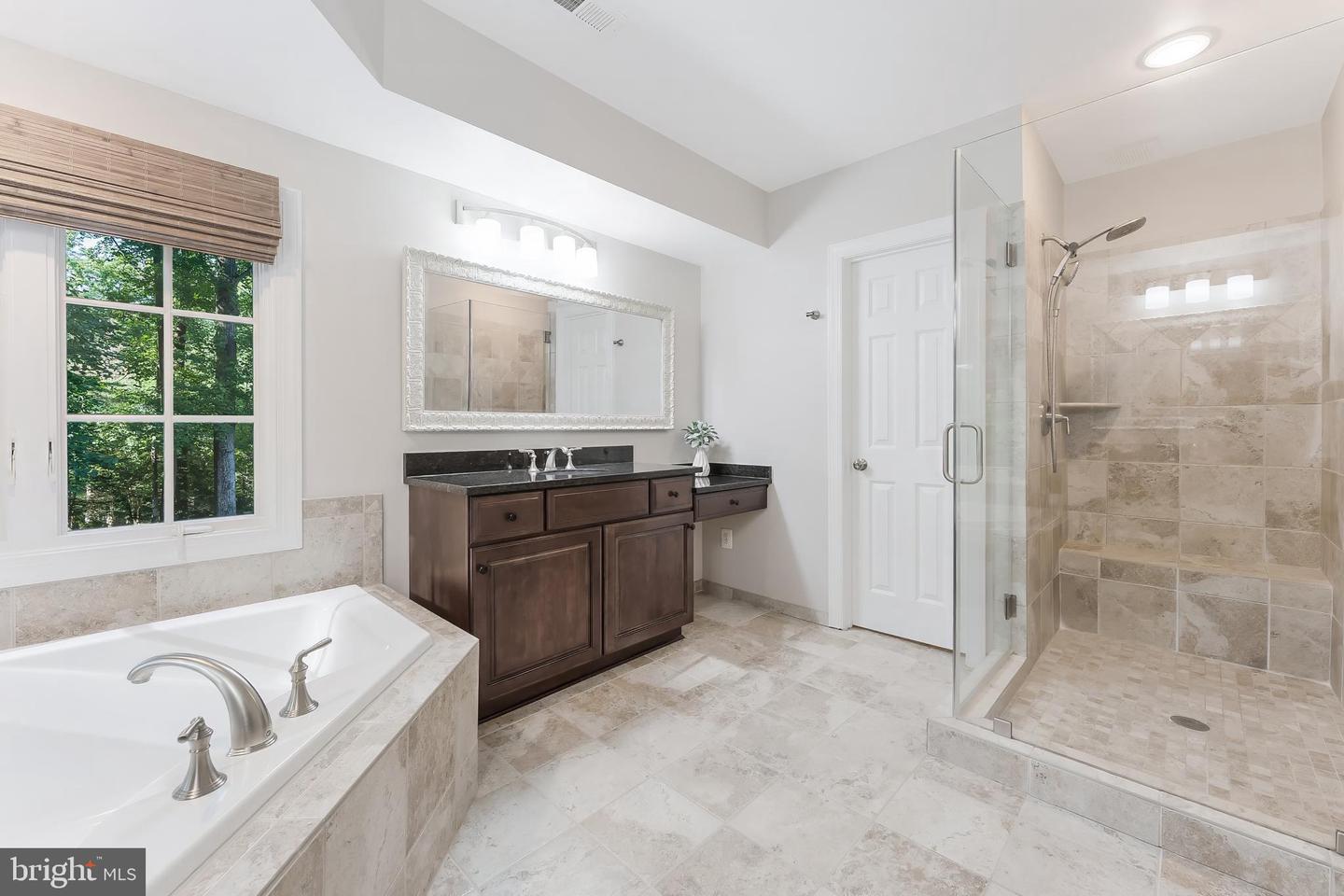 1246 DALEVIEW DR, MCLEAN, Virginia 22102, 6 Bedrooms Bedrooms, ,5 BathroomsBathrooms,Residential,For sale,1246 DALEVIEW DR,VAFX2252828 MLS # VAFX2252828