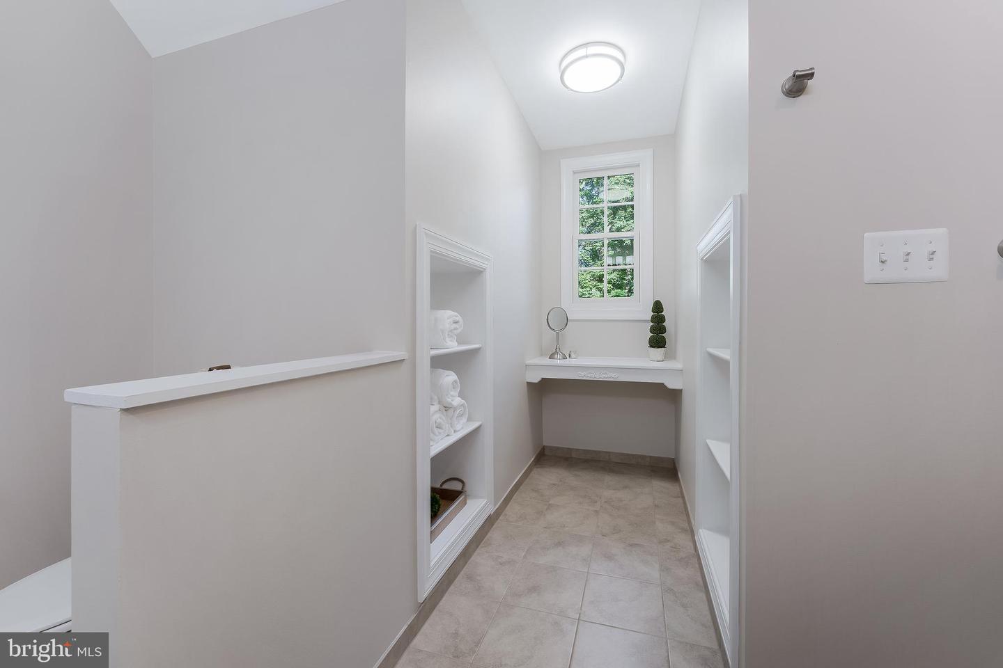 1246 DALEVIEW DR, MCLEAN, Virginia 22102, 6 Bedrooms Bedrooms, ,5 BathroomsBathrooms,Residential,For sale,1246 DALEVIEW DR,VAFX2252828 MLS # VAFX2252828