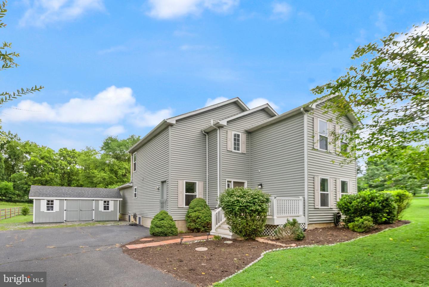 37400 WHITACRE LN, PURCELLVILLE, Virginia 20132, 3 Bedrooms Bedrooms, ,2 BathroomsBathrooms,Residential,For sale,37400 WHITACRE LN,VALO2100998 MLS # VALO2100998
