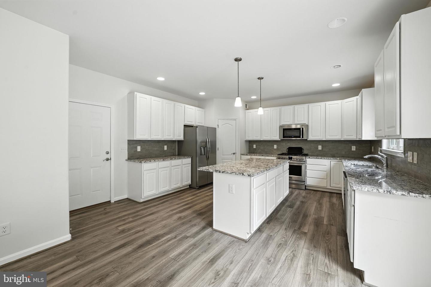 10353 QUARTZ AVE, CULPEPER, Virginia 22701, 4 Bedrooms Bedrooms, ,3 BathroomsBathrooms,Residential,For sale,10353 QUARTZ AVE,VACU2010932 MLS # VACU2010932