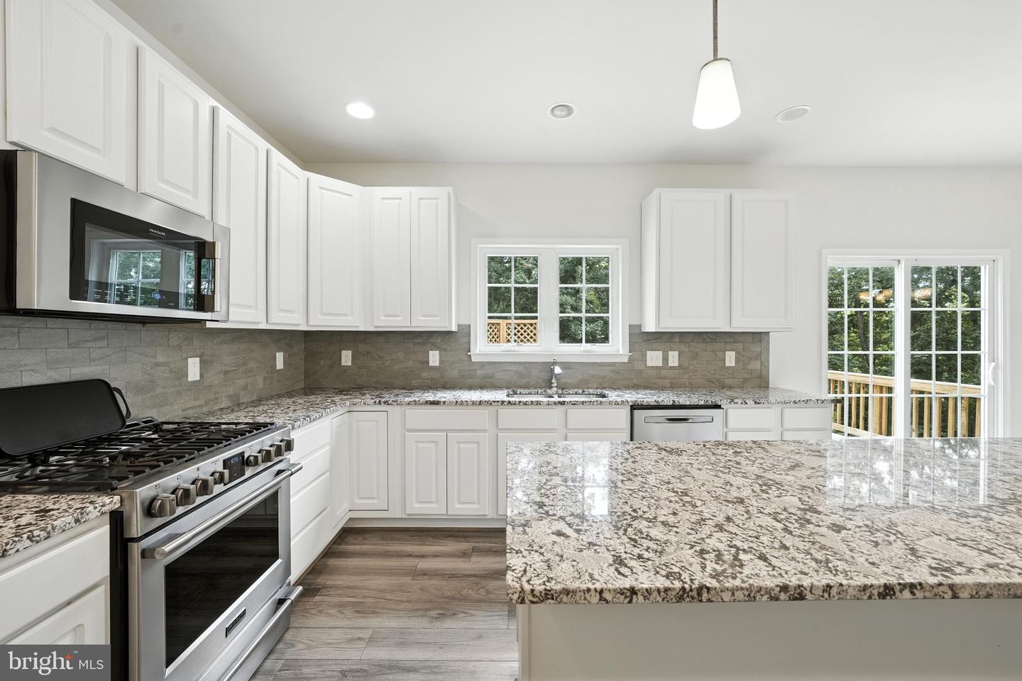 10353 QUARTZ AVE, CULPEPER, Virginia 22701, 4 Bedrooms Bedrooms, ,3 BathroomsBathrooms,Residential,For sale,10353 QUARTZ AVE,VACU2010932 MLS # VACU2010932