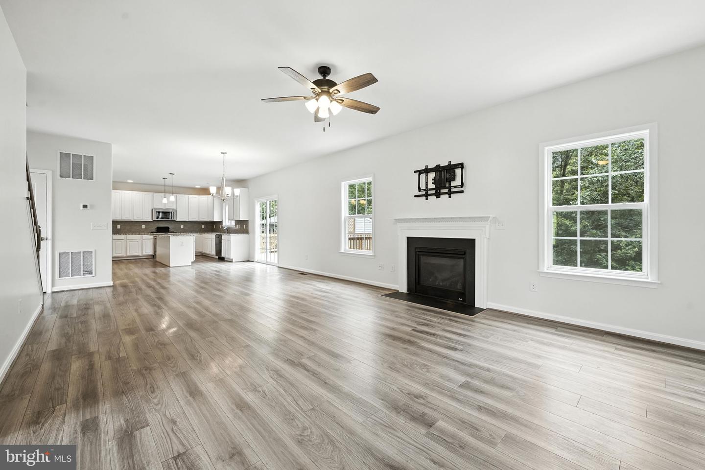 10353 QUARTZ AVE, CULPEPER, Virginia 22701, 4 Bedrooms Bedrooms, ,3 BathroomsBathrooms,Residential,For sale,10353 QUARTZ AVE,VACU2010932 MLS # VACU2010932