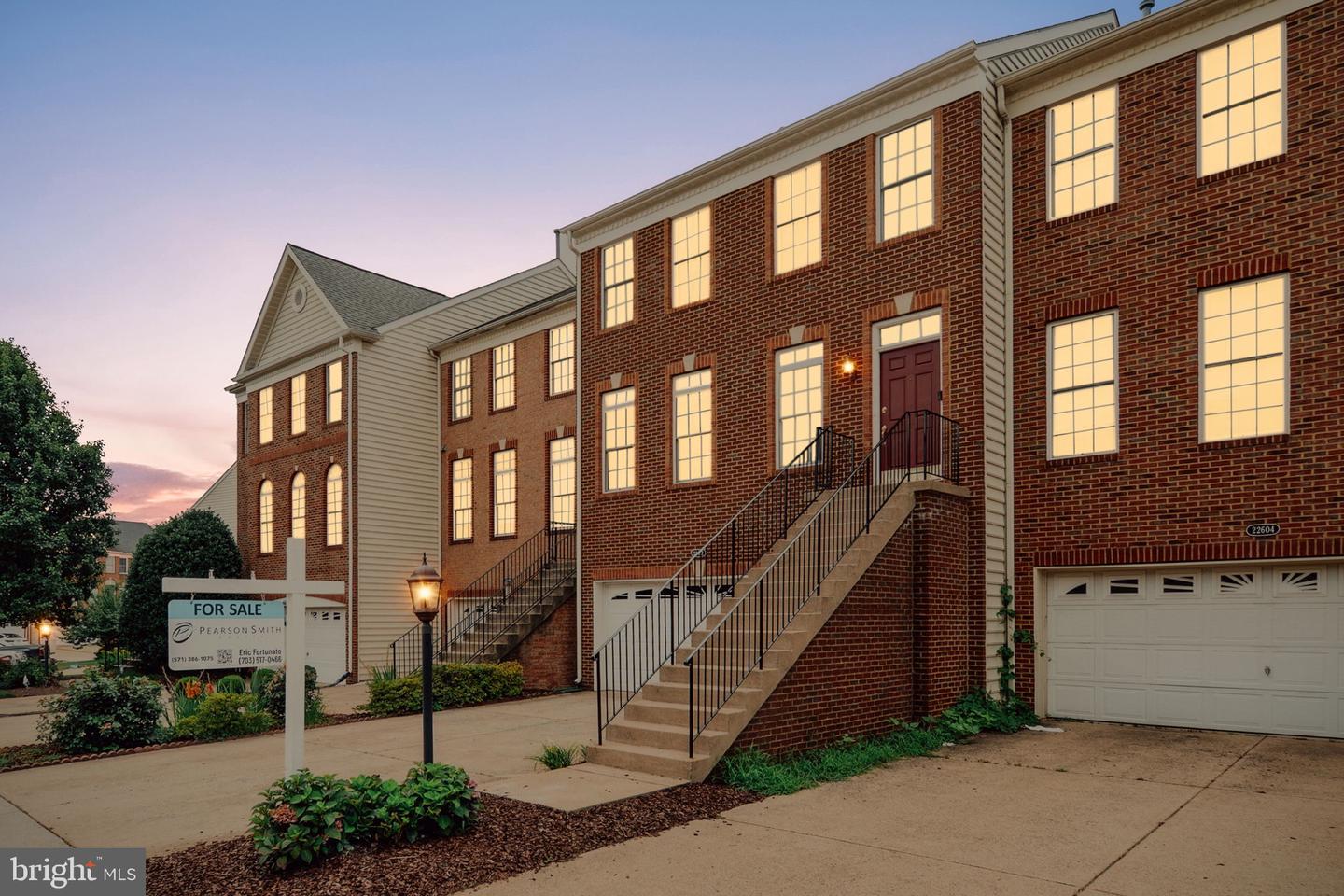 22602 WELBORNE MANOR SQ, ASHBURN, Virginia 20148, 3 Bedrooms Bedrooms, ,3 BathroomsBathrooms,Residential,For sale,22602 WELBORNE MANOR SQ,VALO2101062 MLS # VALO2101062