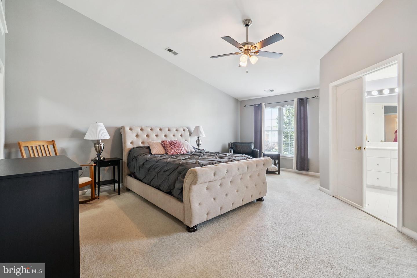 22602 WELBORNE MANOR SQ, ASHBURN, Virginia 20148, 3 Bedrooms Bedrooms, ,3 BathroomsBathrooms,Residential,For sale,22602 WELBORNE MANOR SQ,VALO2101062 MLS # VALO2101062