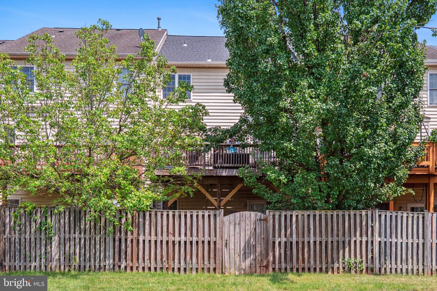 22602 WELBORNE MANOR SQ, ASHBURN, Virginia 20148, 3 Bedrooms Bedrooms, ,3 BathroomsBathrooms,Residential,For sale,22602 WELBORNE MANOR SQ,VALO2101062 MLS # VALO2101062