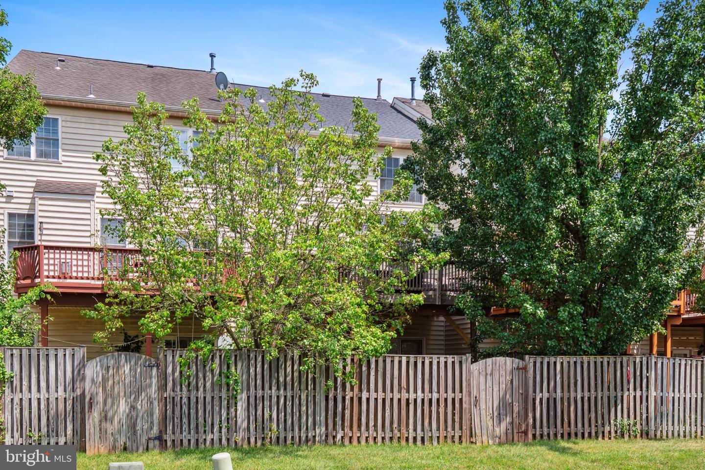 22602 WELBORNE MANOR SQ, ASHBURN, Virginia 20148, 3 Bedrooms Bedrooms, ,3 BathroomsBathrooms,Residential,For sale,22602 WELBORNE MANOR SQ,VALO2101062 MLS # VALO2101062