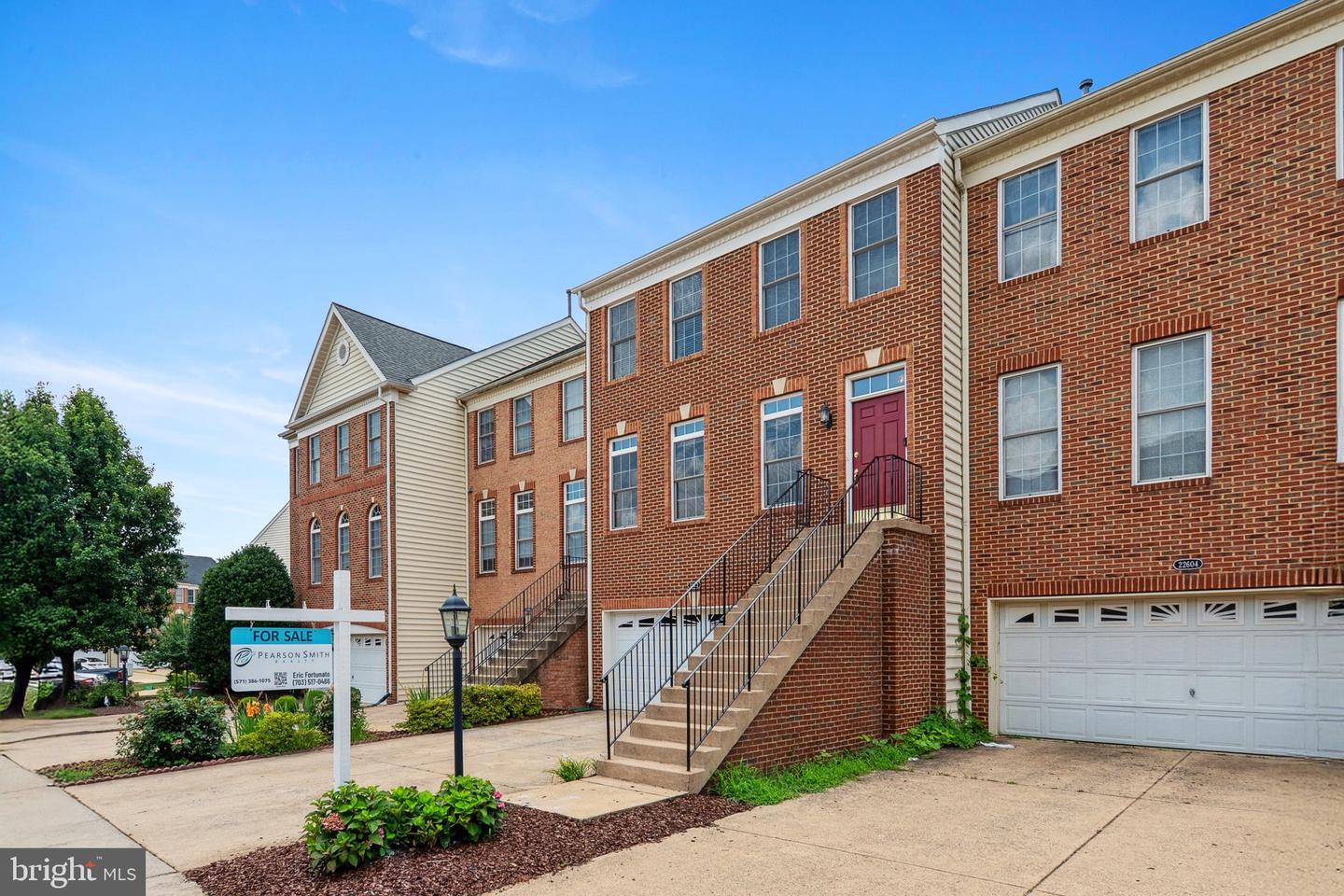 22602 WELBORNE MANOR SQ, ASHBURN, Virginia 20148, 3 Bedrooms Bedrooms, ,3 BathroomsBathrooms,Residential,For sale,22602 WELBORNE MANOR SQ,VALO2101062 MLS # VALO2101062