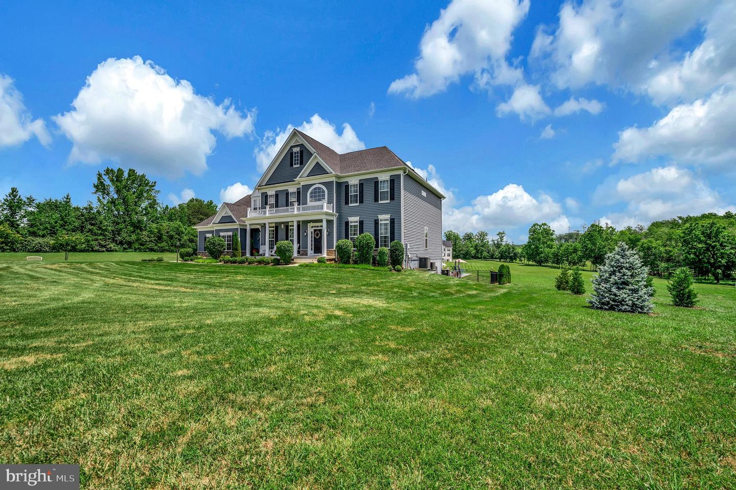 1020 FILA CT, FREDERICKSBURG, Virginia 22406, 5 Bedrooms Bedrooms, ,4 BathroomsBathrooms,Residential,For sale,1020 FILA CT,VAST2040472 MLS # VAST2040472