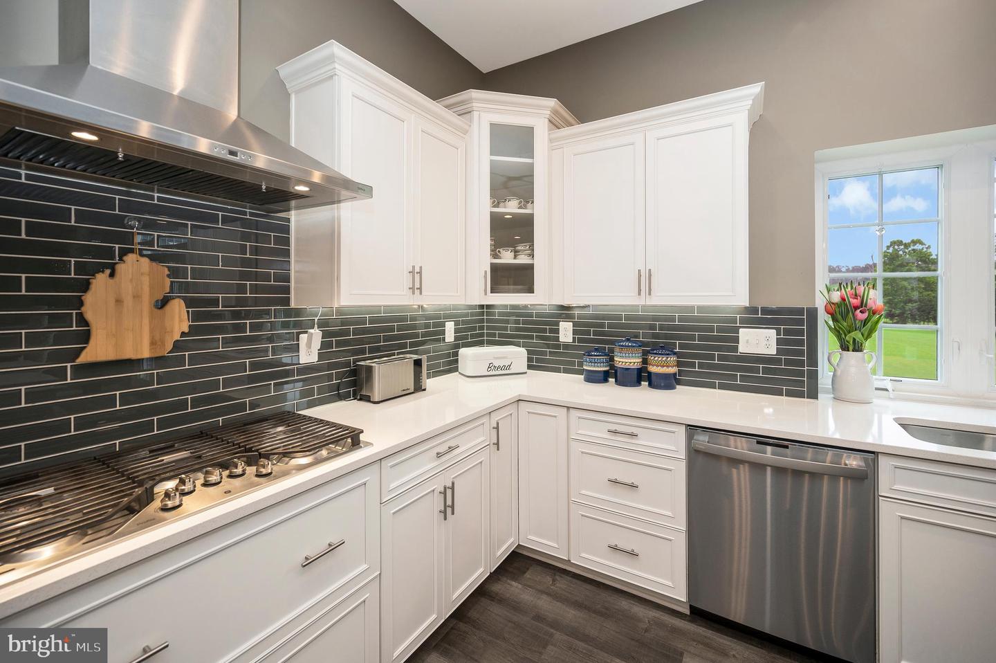 1020 FILA CT, FREDERICKSBURG, Virginia 22406, 5 Bedrooms Bedrooms, ,4 BathroomsBathrooms,Residential,For sale,1020 FILA CT,VAST2040472 MLS # VAST2040472
