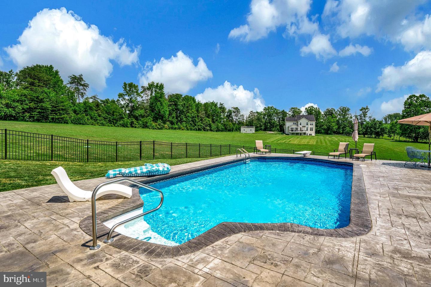 1020 FILA CT, FREDERICKSBURG, Virginia 22406, 5 Bedrooms Bedrooms, ,4 BathroomsBathrooms,Residential,For sale,1020 FILA CT,VAST2040472 MLS # VAST2040472