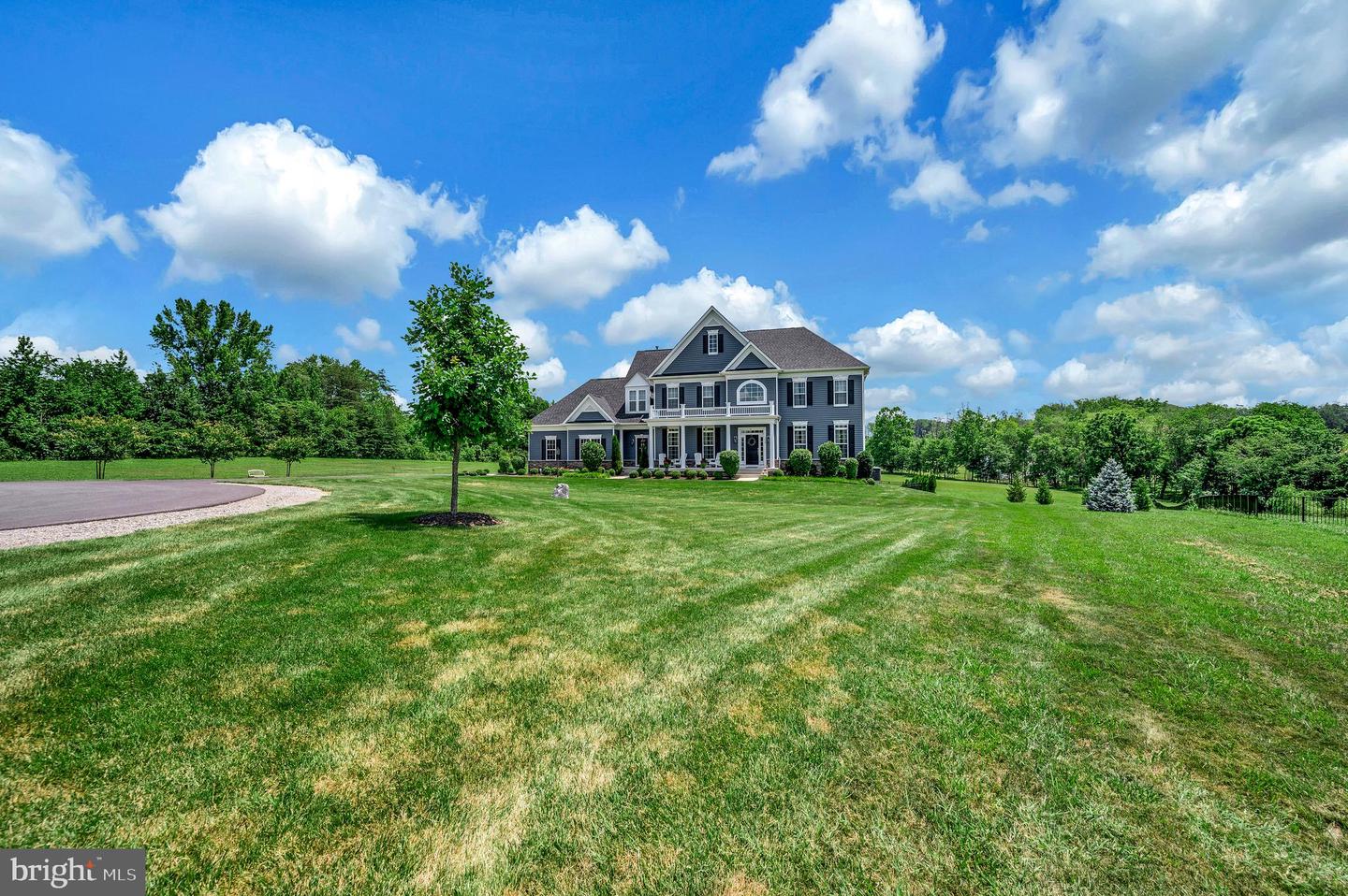 1020 FILA CT, FREDERICKSBURG, Virginia 22406, 5 Bedrooms Bedrooms, ,4 BathroomsBathrooms,Residential,For sale,1020 FILA CT,VAST2040472 MLS # VAST2040472