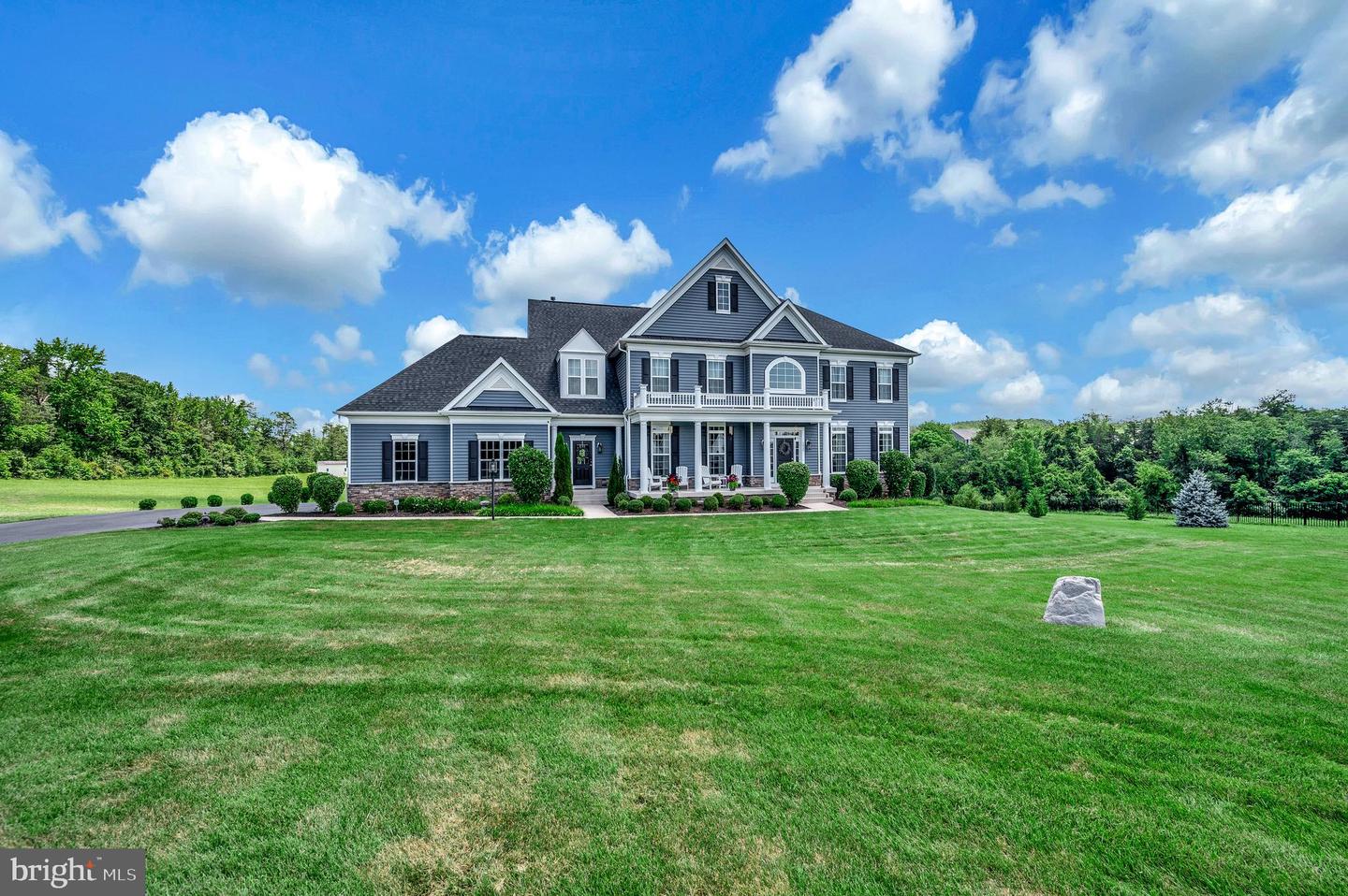 1020 FILA CT, FREDERICKSBURG, Virginia 22406, 5 Bedrooms Bedrooms, ,4 BathroomsBathrooms,Residential,For sale,1020 FILA CT,VAST2040472 MLS # VAST2040472
