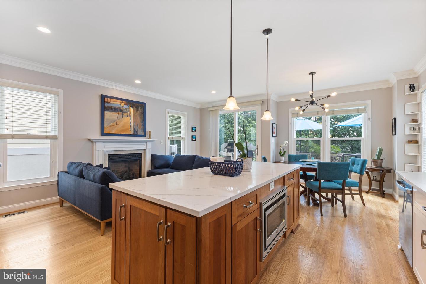 6909 WILLOW ST, FALLS CHURCH, Virginia 22046, 4 Bedrooms Bedrooms, ,4 BathroomsBathrooms,Residential,For sale,6909 WILLOW ST,VAFX2253338 MLS # VAFX2253338