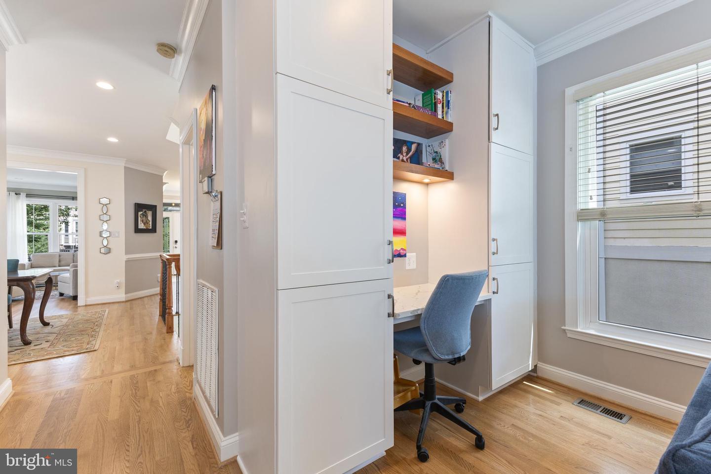 6909 WILLOW ST, FALLS CHURCH, Virginia 22046, 4 Bedrooms Bedrooms, ,4 BathroomsBathrooms,Residential,For sale,6909 WILLOW ST,VAFX2253338 MLS # VAFX2253338