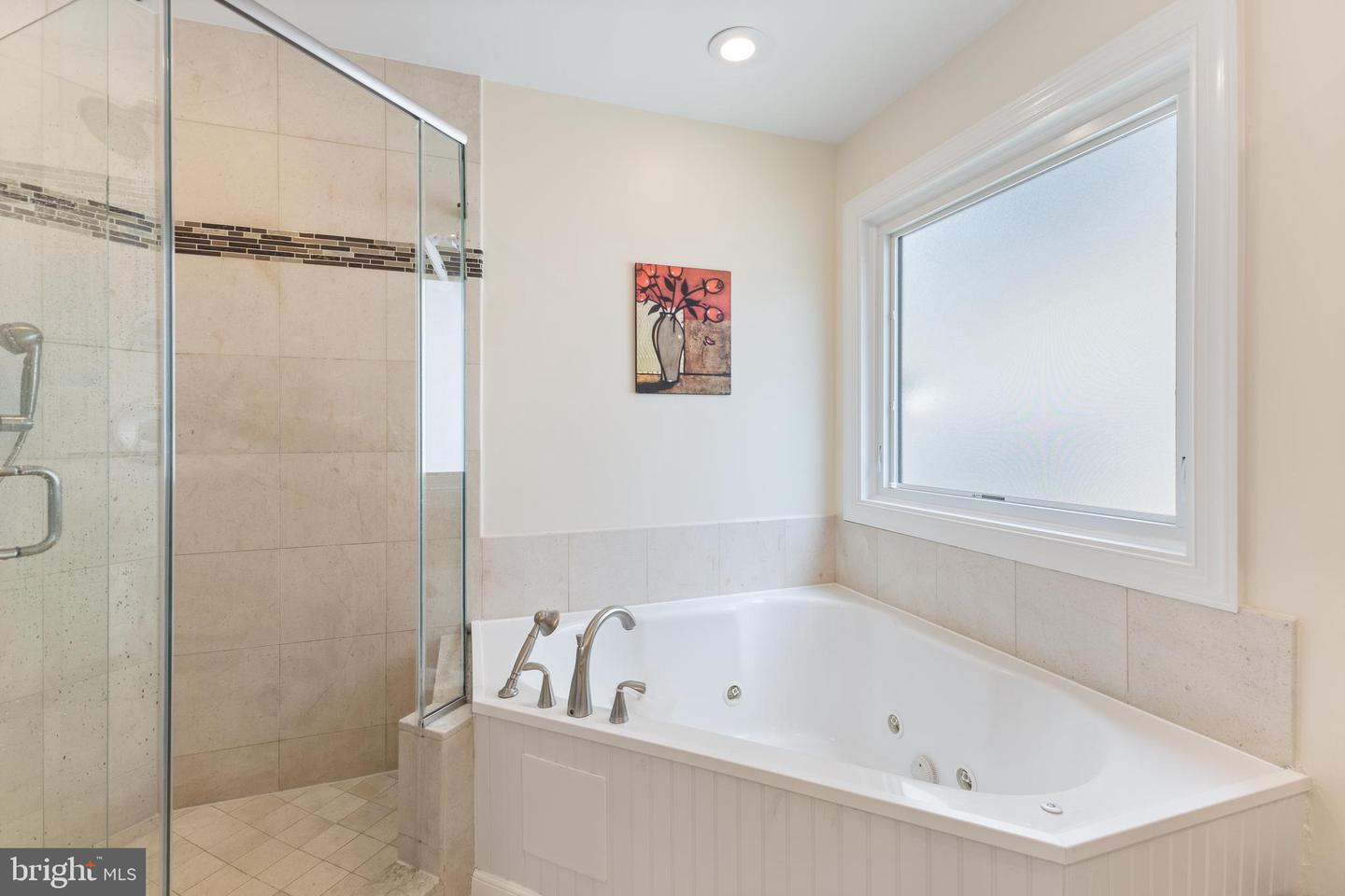 6909 WILLOW ST, FALLS CHURCH, Virginia 22046, 4 Bedrooms Bedrooms, ,4 BathroomsBathrooms,Residential,For sale,6909 WILLOW ST,VAFX2253338 MLS # VAFX2253338