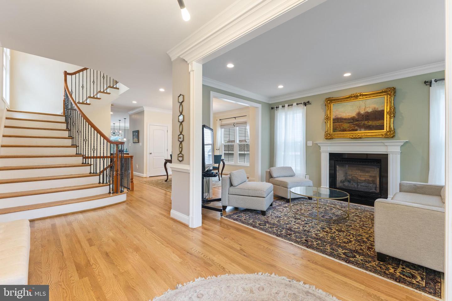 6909 WILLOW ST, FALLS CHURCH, Virginia 22046, 4 Bedrooms Bedrooms, ,4 BathroomsBathrooms,Residential,For sale,6909 WILLOW ST,VAFX2253338 MLS # VAFX2253338