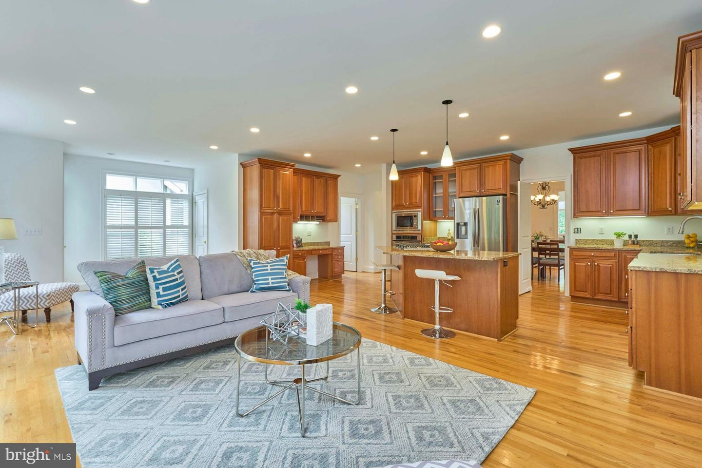 1220 N VERMONT ST, ARLINGTON, Virginia 22201, 5 Bedrooms Bedrooms, ,3 BathroomsBathrooms,Residential,For sale,1220 N VERMONT ST,VAAR2060200 MLS # VAAR2060200