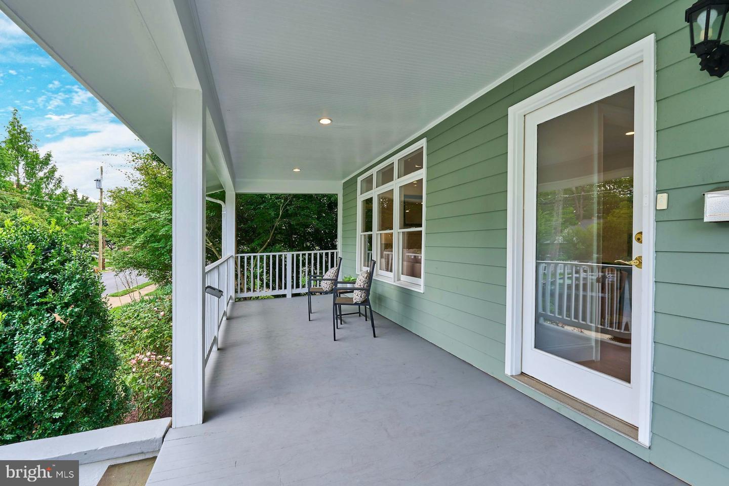 1220 N VERMONT ST, ARLINGTON, Virginia 22201, 5 Bedrooms Bedrooms, ,3 BathroomsBathrooms,Residential,For sale,1220 N VERMONT ST,VAAR2060200 MLS # VAAR2060200