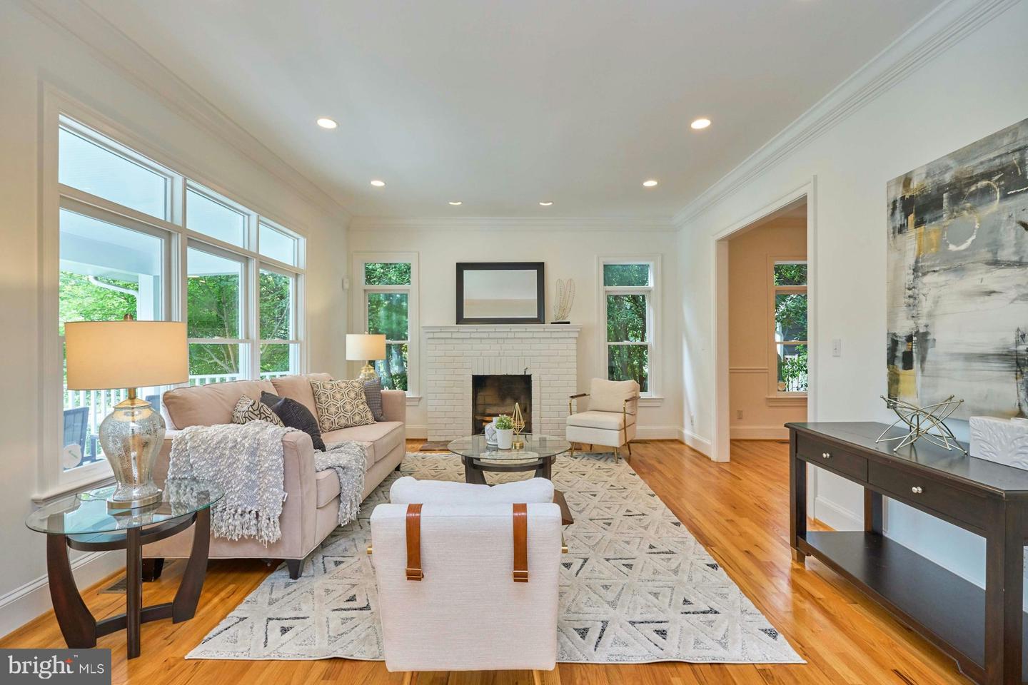 1220 N VERMONT ST, ARLINGTON, Virginia 22201, 5 Bedrooms Bedrooms, ,3 BathroomsBathrooms,Residential,For sale,1220 N VERMONT ST,VAAR2060200 MLS # VAAR2060200