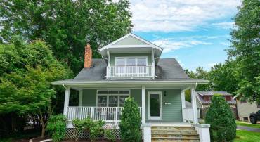 1220 N VERMONT ST, ARLINGTON, Virginia 22201, 5 Bedrooms Bedrooms, ,3 BathroomsBathrooms,Residential,For sale,1220 N VERMONT ST,VAAR2060200 MLS # VAAR2060200