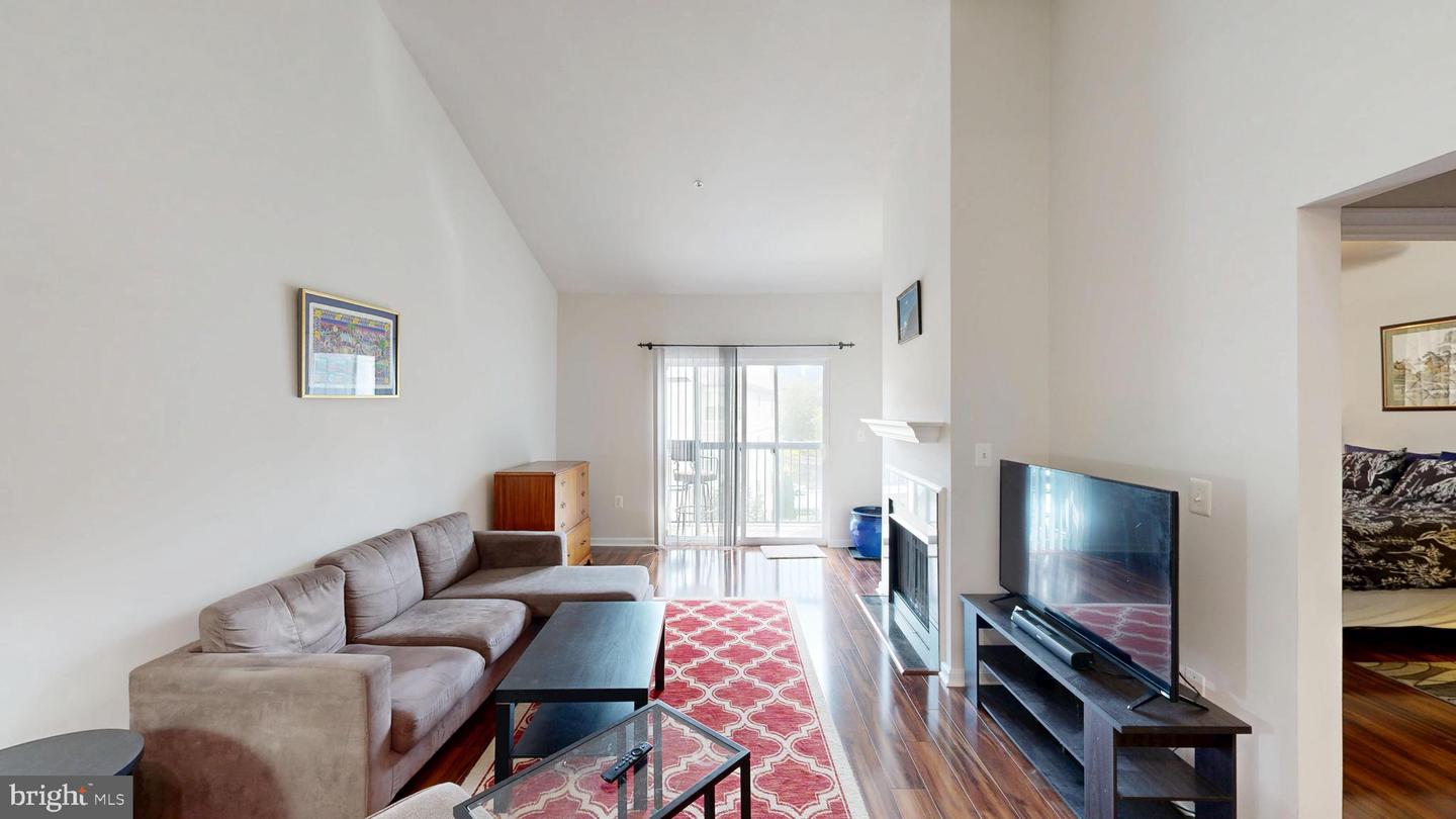 11350 ARISTOTLE DR #7-403, FAIRFAX, Virginia 22030, 1 Bedroom Bedrooms, 4 Rooms Rooms,1 BathroomBathrooms,Residential,For sale,11350 ARISTOTLE DR #7-403,VAFX2253566 MLS # VAFX2253566