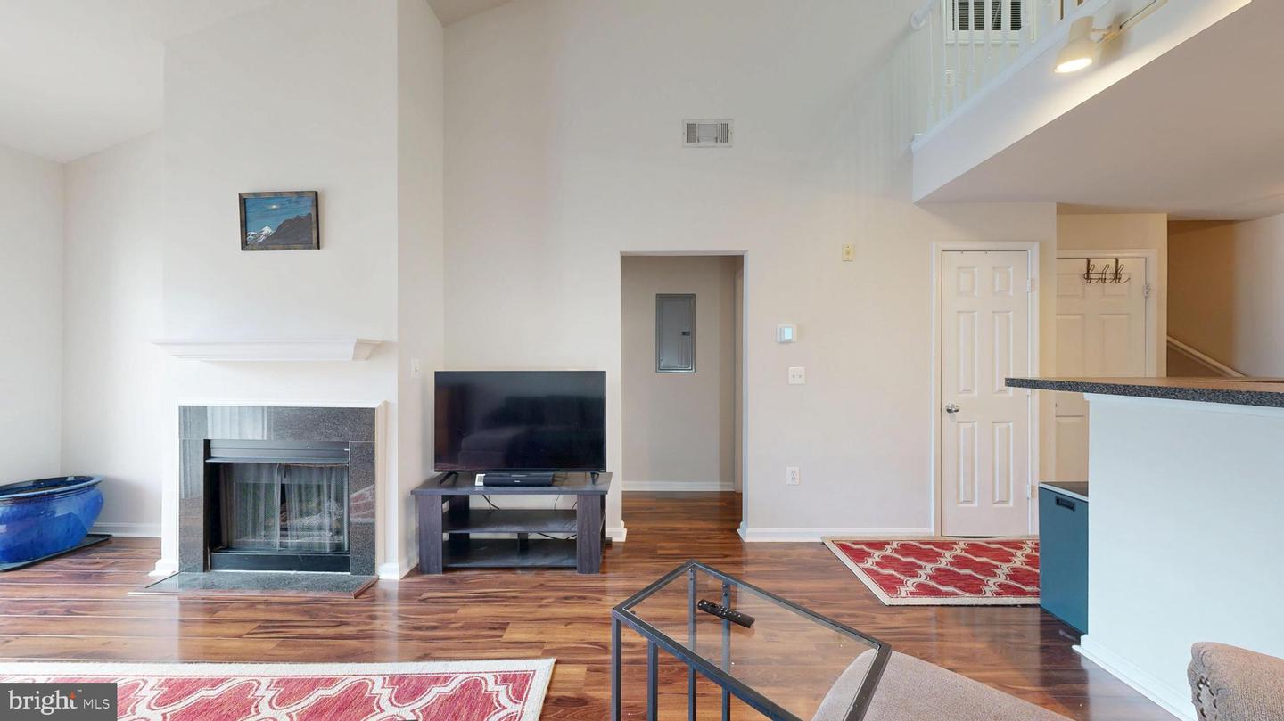 11350 ARISTOTLE DR #7-403, FAIRFAX, Virginia 22030, 1 Bedroom Bedrooms, 4 Rooms Rooms,1 BathroomBathrooms,Residential,For sale,11350 ARISTOTLE DR #7-403,VAFX2253566 MLS # VAFX2253566