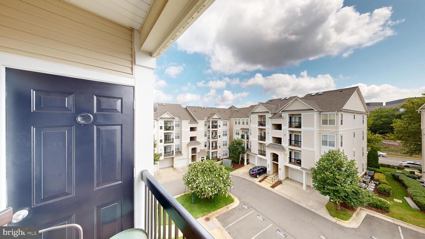 11350 ARISTOTLE DR #7-403, FAIRFAX, Virginia 22030, 1 Bedroom Bedrooms, 4 Rooms Rooms,1 BathroomBathrooms,Residential,For sale,11350 ARISTOTLE DR #7-403,VAFX2253566 MLS # VAFX2253566