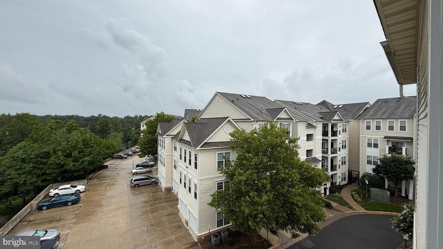 11350 ARISTOTLE DR #7-403, FAIRFAX, Virginia 22030, 1 Bedroom Bedrooms, 4 Rooms Rooms,1 BathroomBathrooms,Residential,For sale,11350 ARISTOTLE DR #7-403,VAFX2253566 MLS # VAFX2253566