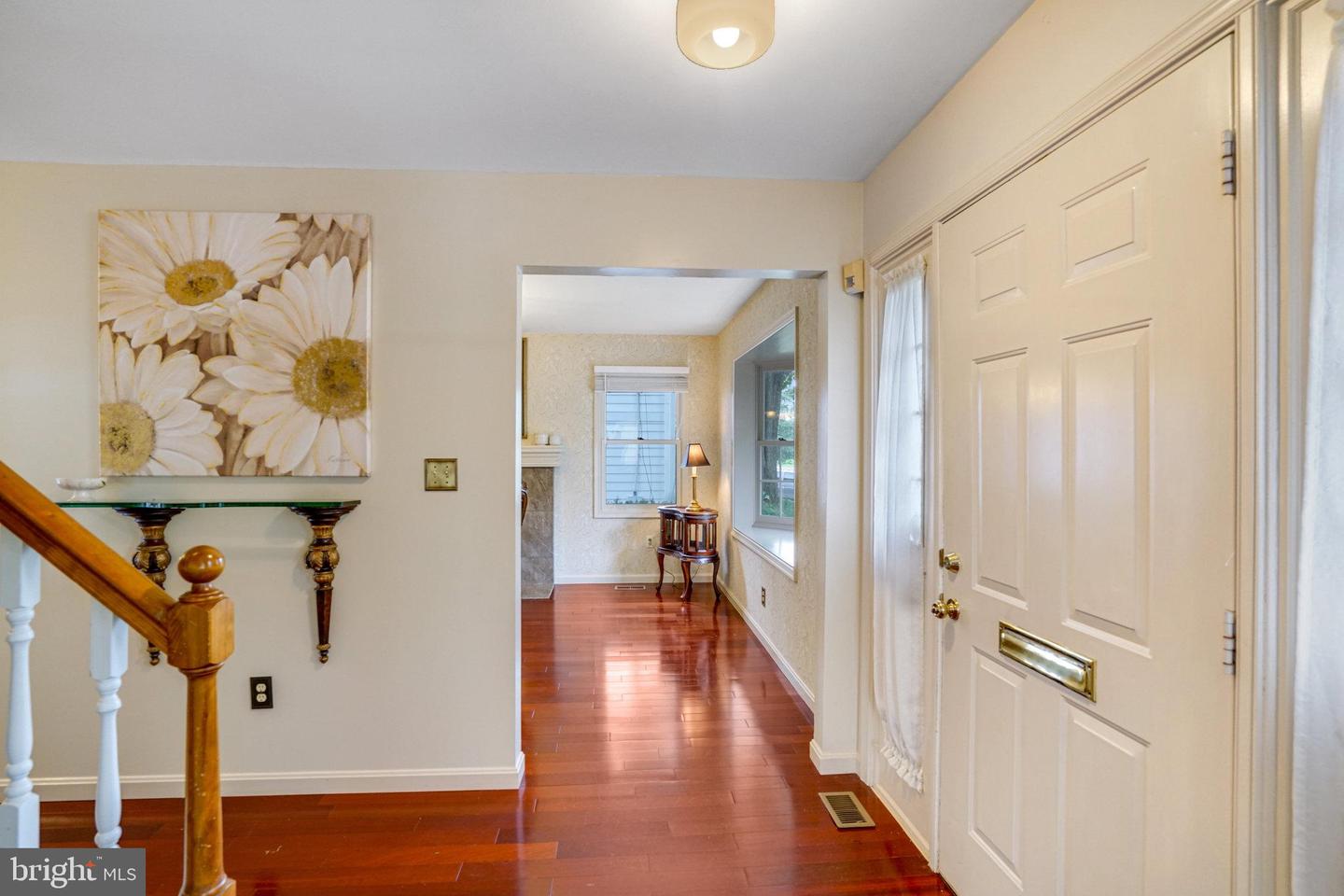 5720 5TH ST S, ARLINGTON, Virginia 22204, 5 Bedrooms Bedrooms, ,4 BathroomsBathrooms,Residential,For sale,5720 5TH ST S,VAAR2060248 MLS # VAAR2060248