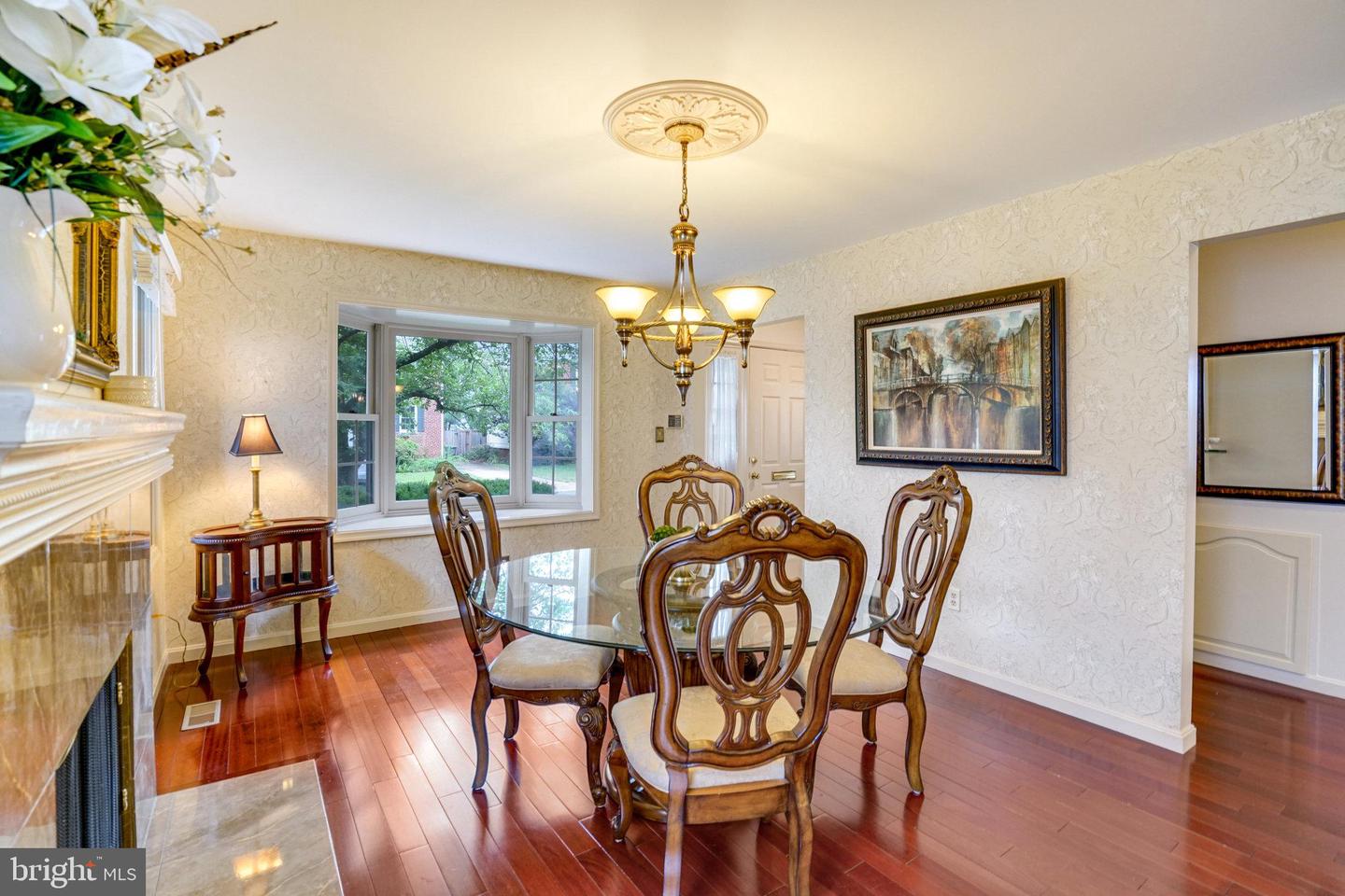 5720 5TH ST S, ARLINGTON, Virginia 22204, 5 Bedrooms Bedrooms, ,4 BathroomsBathrooms,Residential,For sale,5720 5TH ST S,VAAR2060248 MLS # VAAR2060248