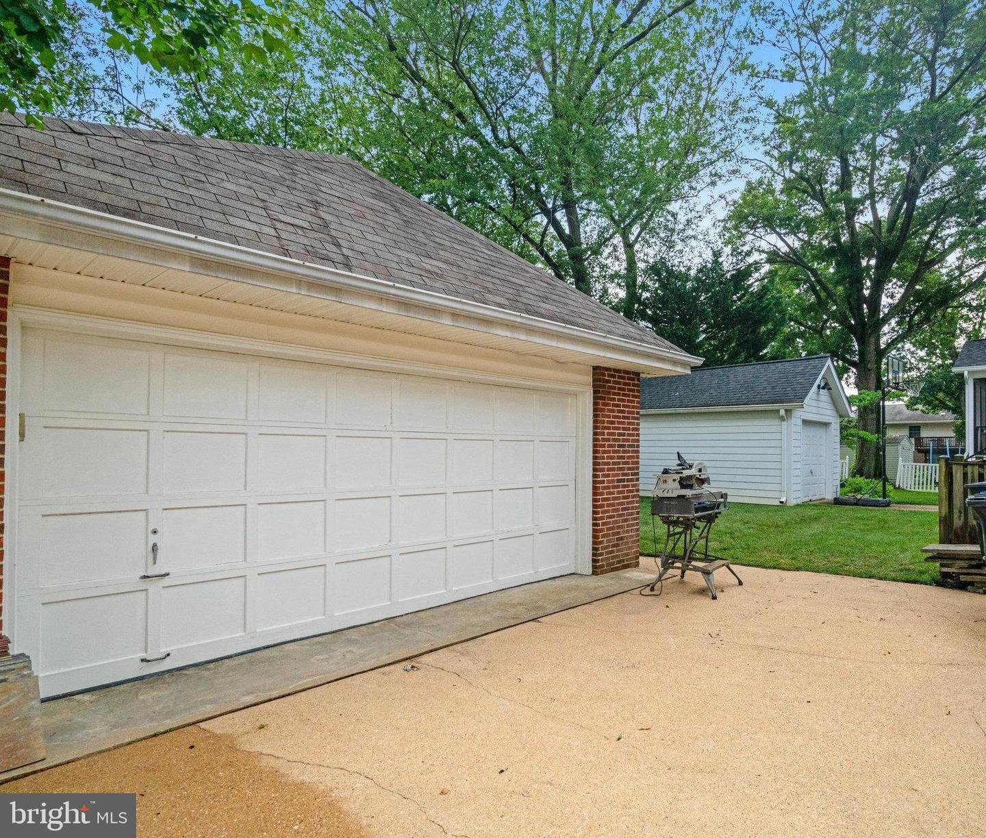 5720 5TH ST S, ARLINGTON, Virginia 22204, 5 Bedrooms Bedrooms, ,4 BathroomsBathrooms,Residential,For sale,5720 5TH ST S,VAAR2060248 MLS # VAAR2060248