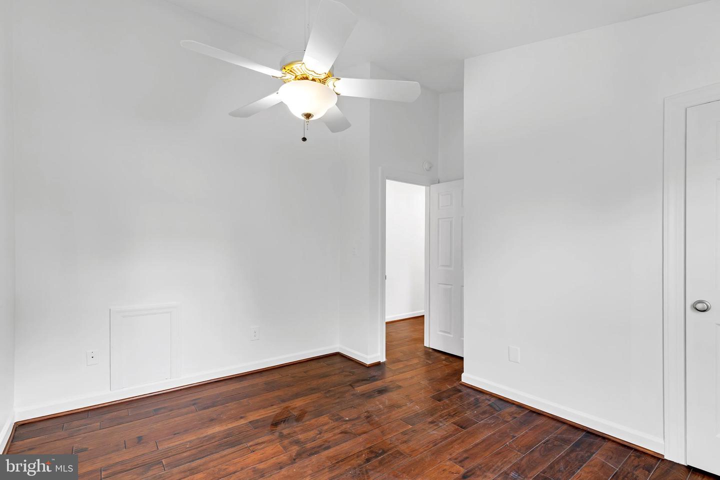 43535 POSTRAIL SQ, ASHBURN, Virginia 20147, 3 Bedrooms Bedrooms, ,3 BathroomsBathrooms,Residential,For sale,43535 POSTRAIL SQ,VALO2101286 MLS # VALO2101286