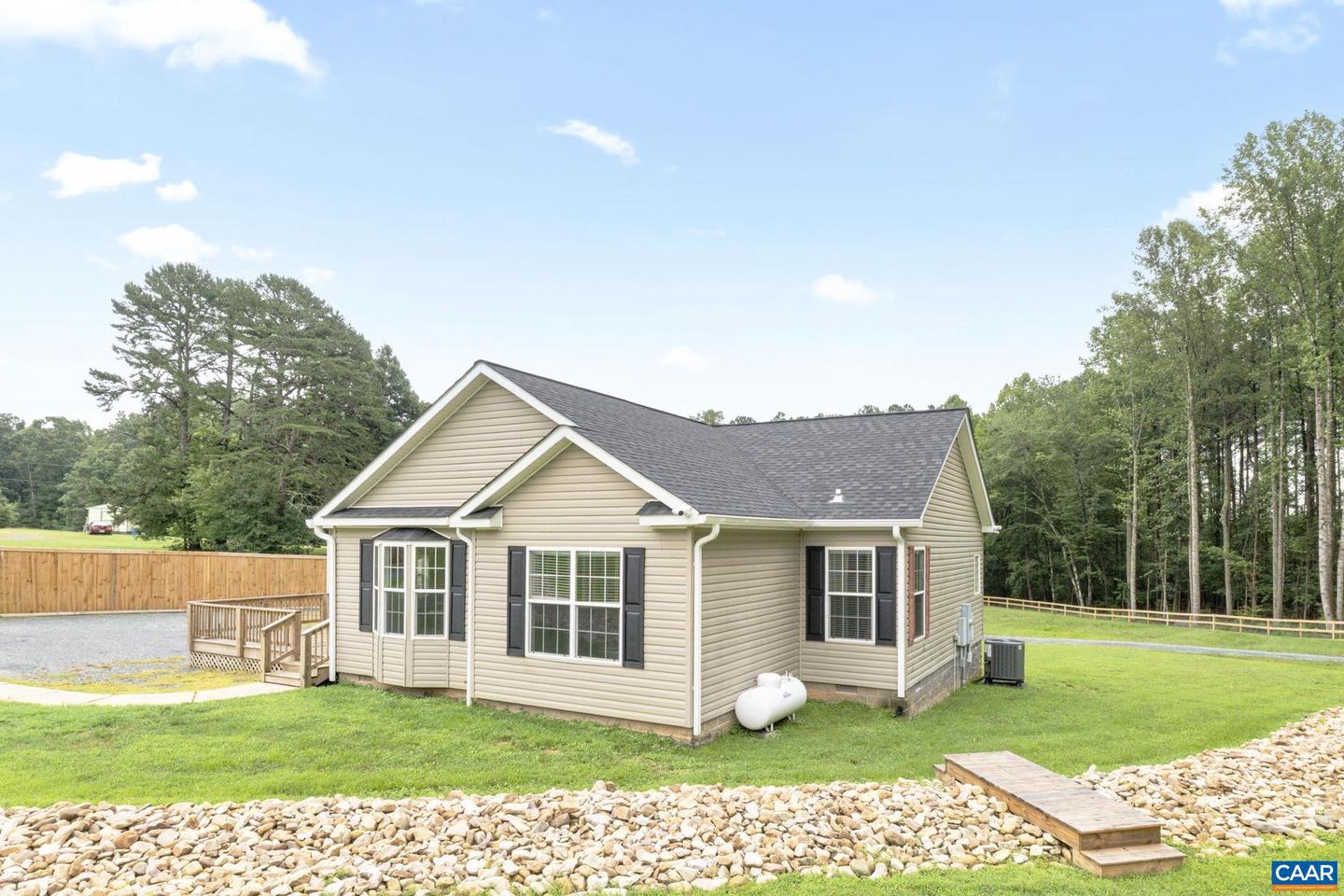 2276 SHILOH CHURCH RD, PALMYRA, Virginia 22963, 3 Bedrooms Bedrooms, ,2 BathroomsBathrooms,Residential,For sale,2276 SHILOH CHURCH RD,666435 MLS # 666435