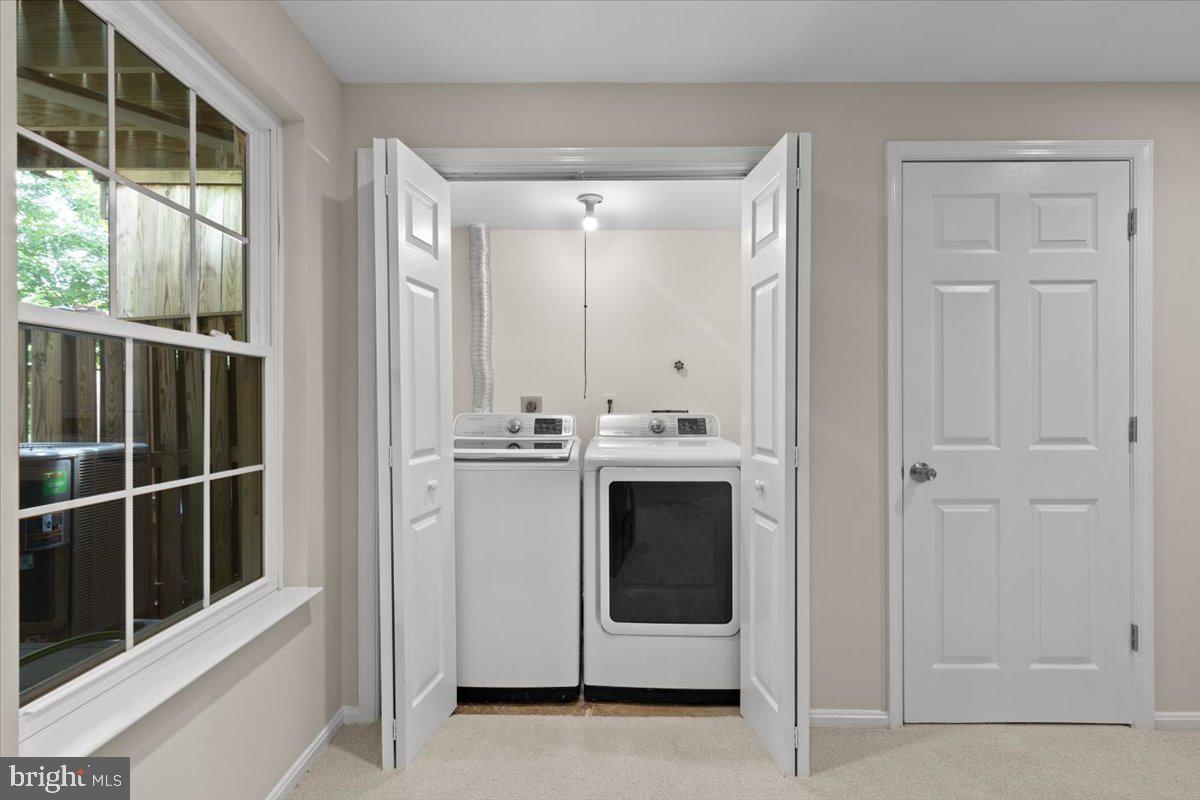 6836 KERRYWOOD CIR, CENTREVILLE, Virginia 20121, 3 Bedrooms Bedrooms, ,2 BathroomsBathrooms,Residential,For sale,6836 KERRYWOOD CIR,VAFX2253662 MLS # VAFX2253662