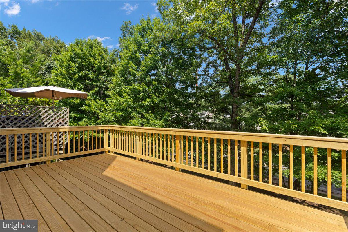 6836 KERRYWOOD CIR, CENTREVILLE, Virginia 20121, 3 Bedrooms Bedrooms, ,2 BathroomsBathrooms,Residential,For sale,6836 KERRYWOOD CIR,VAFX2253662 MLS # VAFX2253662