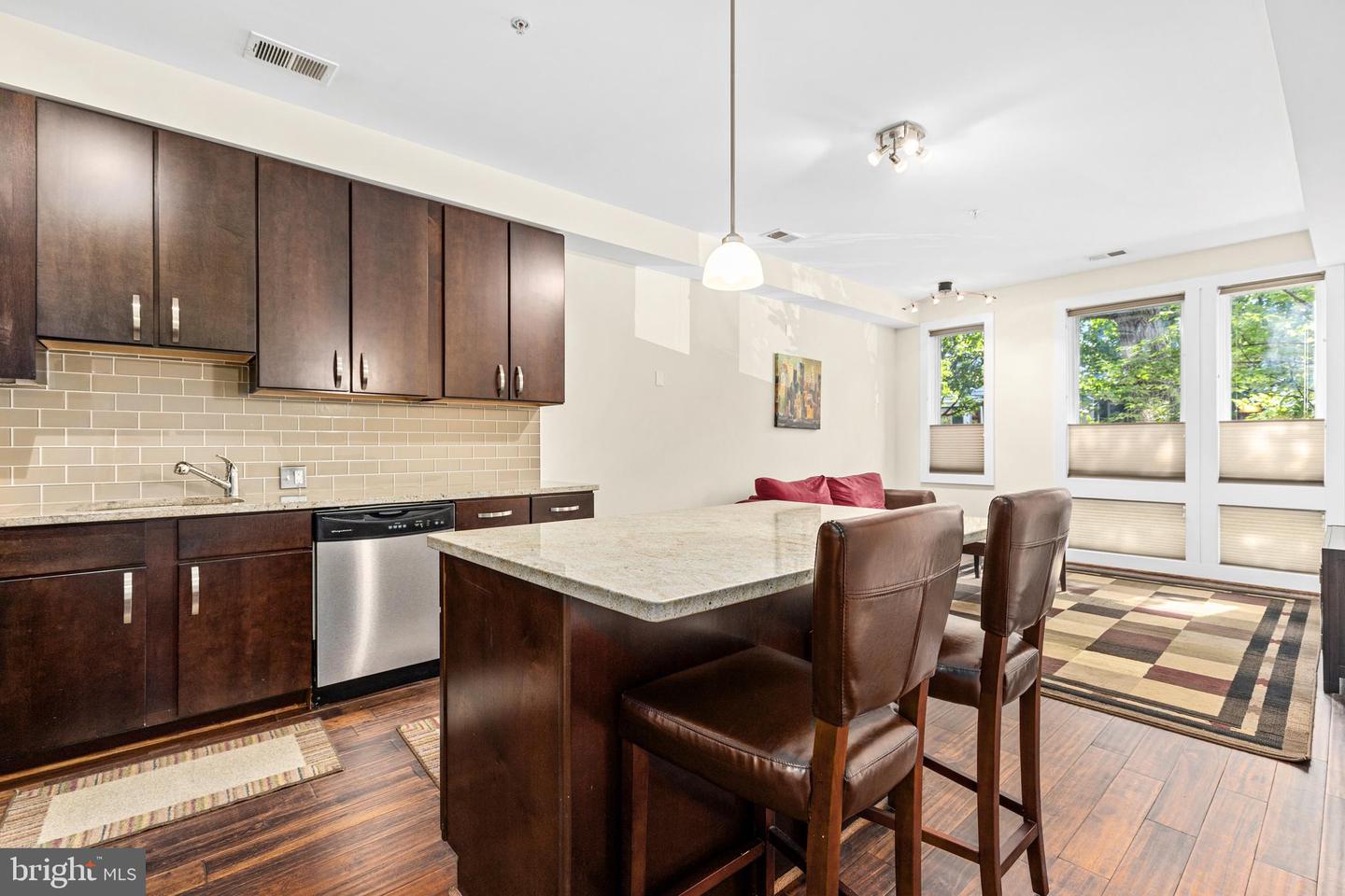245 15TH ST SE #105, WASHINGTON, District Of Columbia 20003, 1 Bedroom Bedrooms, ,1 BathroomBathrooms,Residential,For sale,245 15TH ST SE #105,DCDC2209192 MLS # DCDC2209192