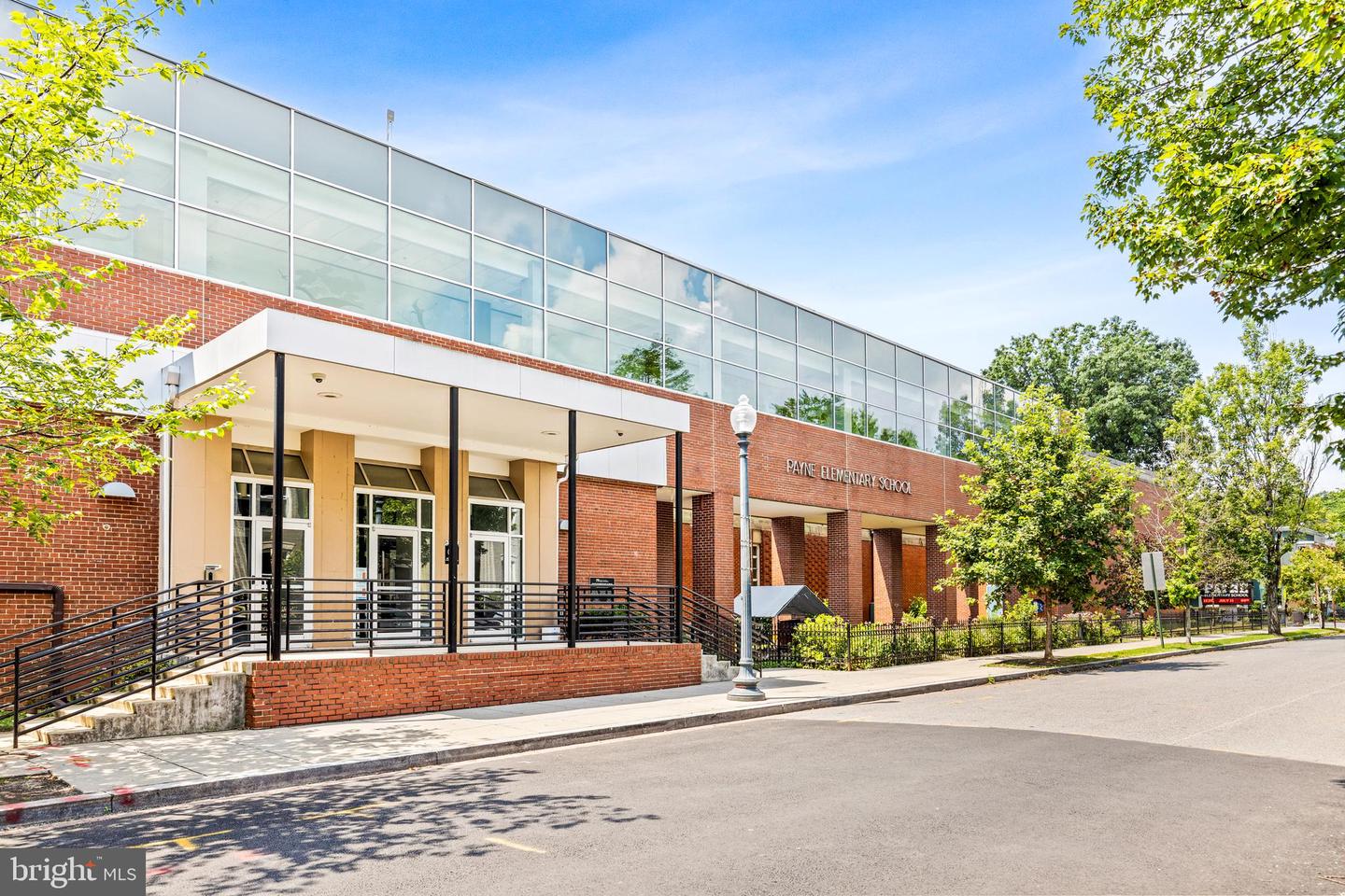 245 15TH ST SE #105, WASHINGTON, District Of Columbia 20003, 1 Bedroom Bedrooms, ,1 BathroomBathrooms,Residential,For sale,245 15TH ST SE #105,DCDC2209192 MLS # DCDC2209192