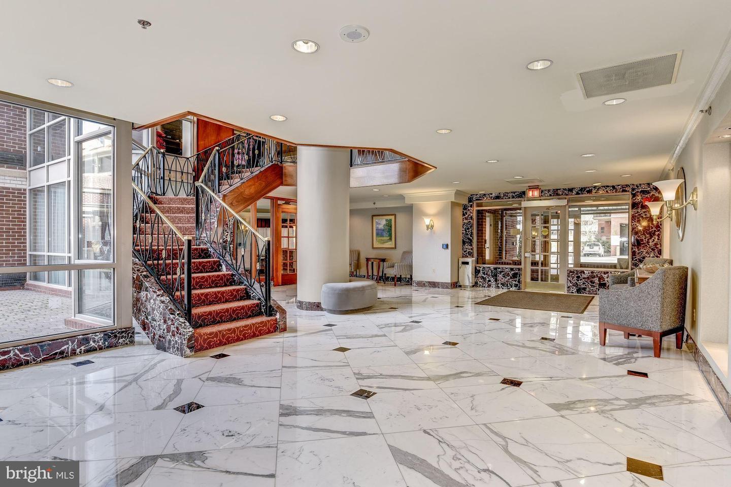 1276 N WAYNE ST #830, ARLINGTON, Virginia 22201, 2 Bedrooms Bedrooms, ,2 BathroomsBathrooms,Residential,For sale,1276 N WAYNE ST #830,VAAR2060300 MLS # VAAR2060300