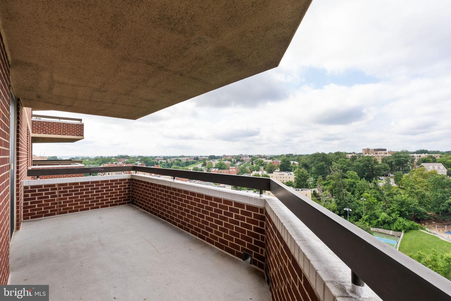 1276 N WAYNE ST #830, ARLINGTON, Virginia 22201, 2 Bedrooms Bedrooms, ,2 BathroomsBathrooms,Residential,For sale,1276 N WAYNE ST #830,VAAR2060300 MLS # VAAR2060300