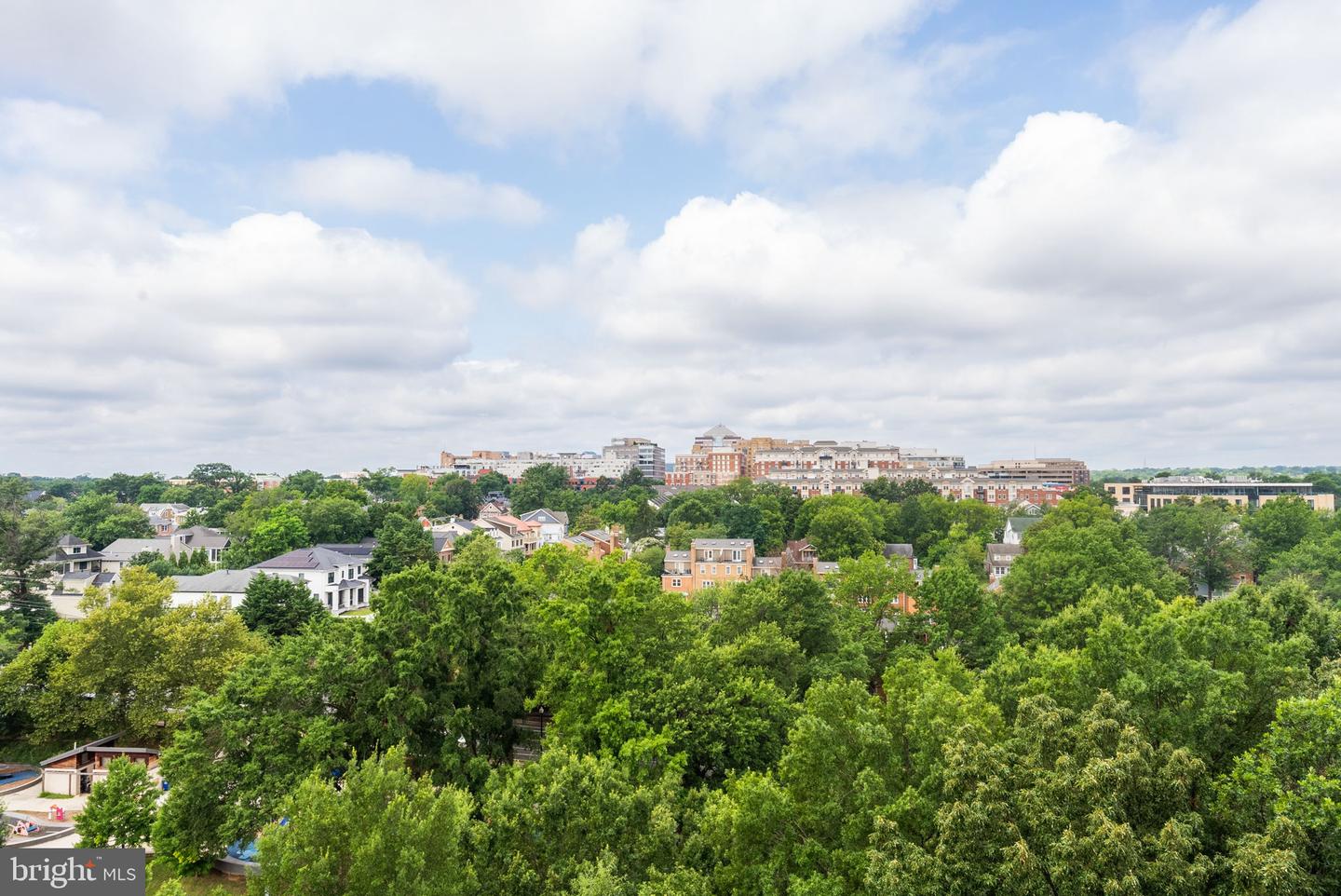1276 N WAYNE ST #830, ARLINGTON, Virginia 22201, 2 Bedrooms Bedrooms, ,2 BathroomsBathrooms,Residential,For sale,1276 N WAYNE ST #830,VAAR2060300 MLS # VAAR2060300